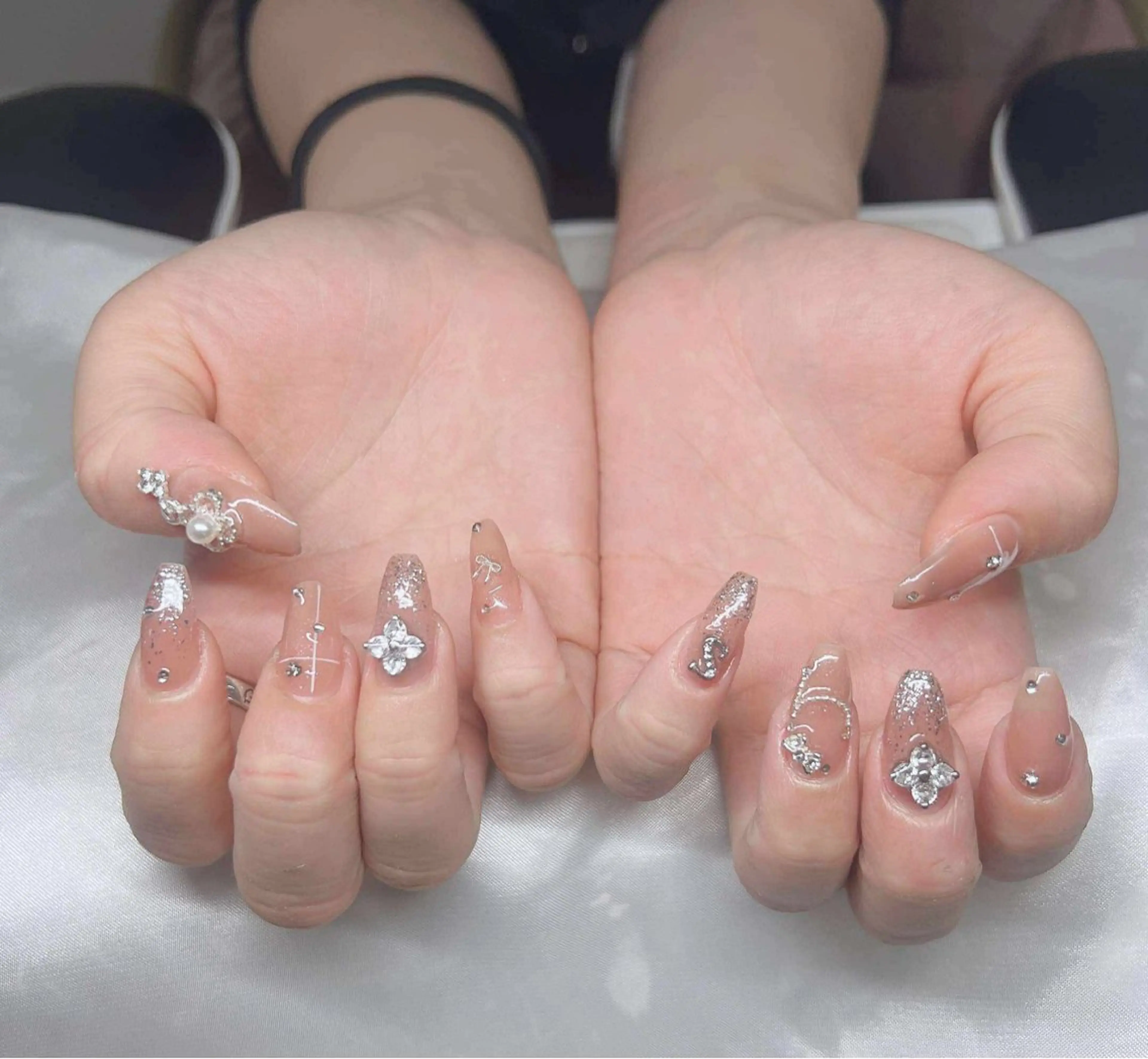 ネイル ハンドネイル Lee Nailsのネイルデザイン