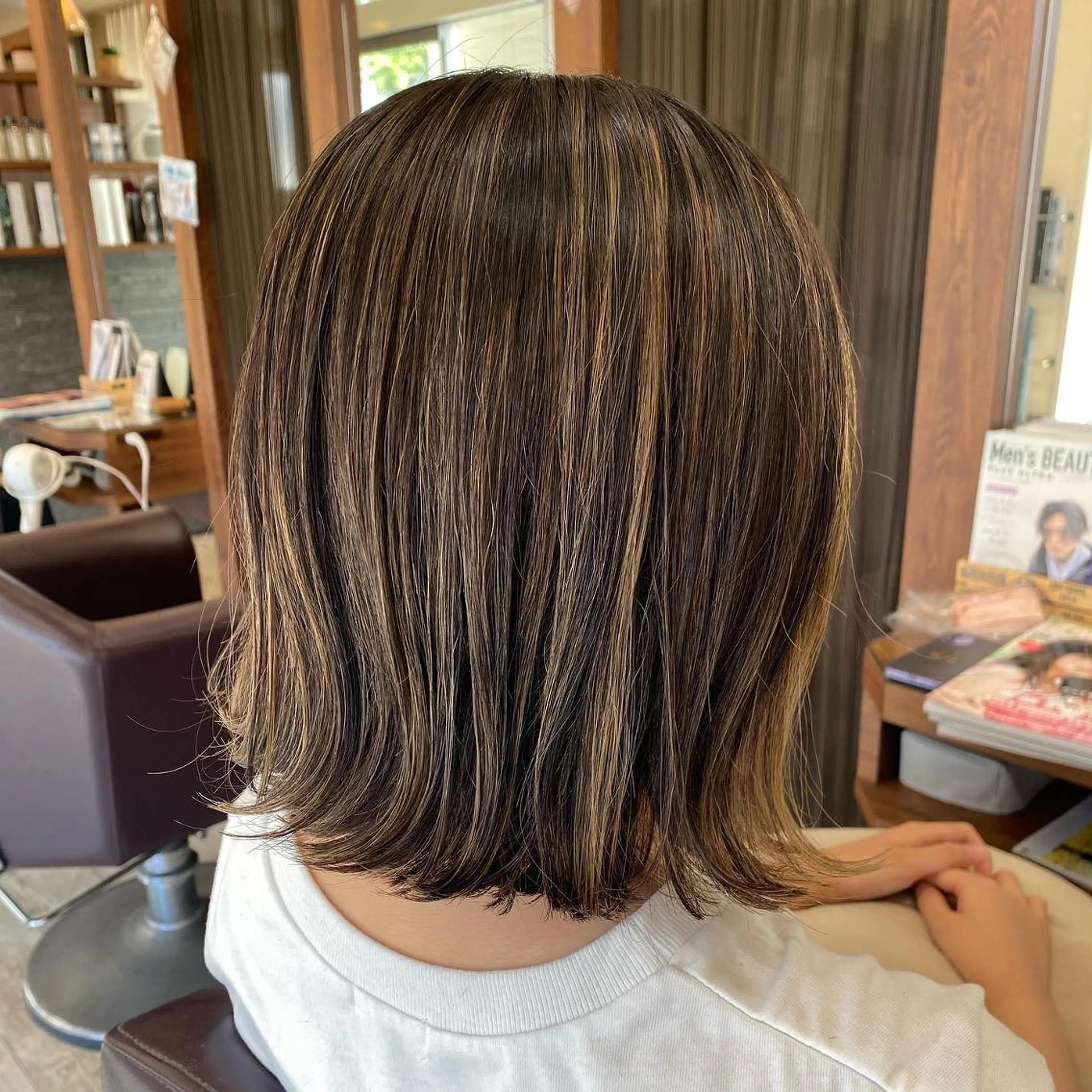 セミロング 加藤 実穂のヘアスタイル