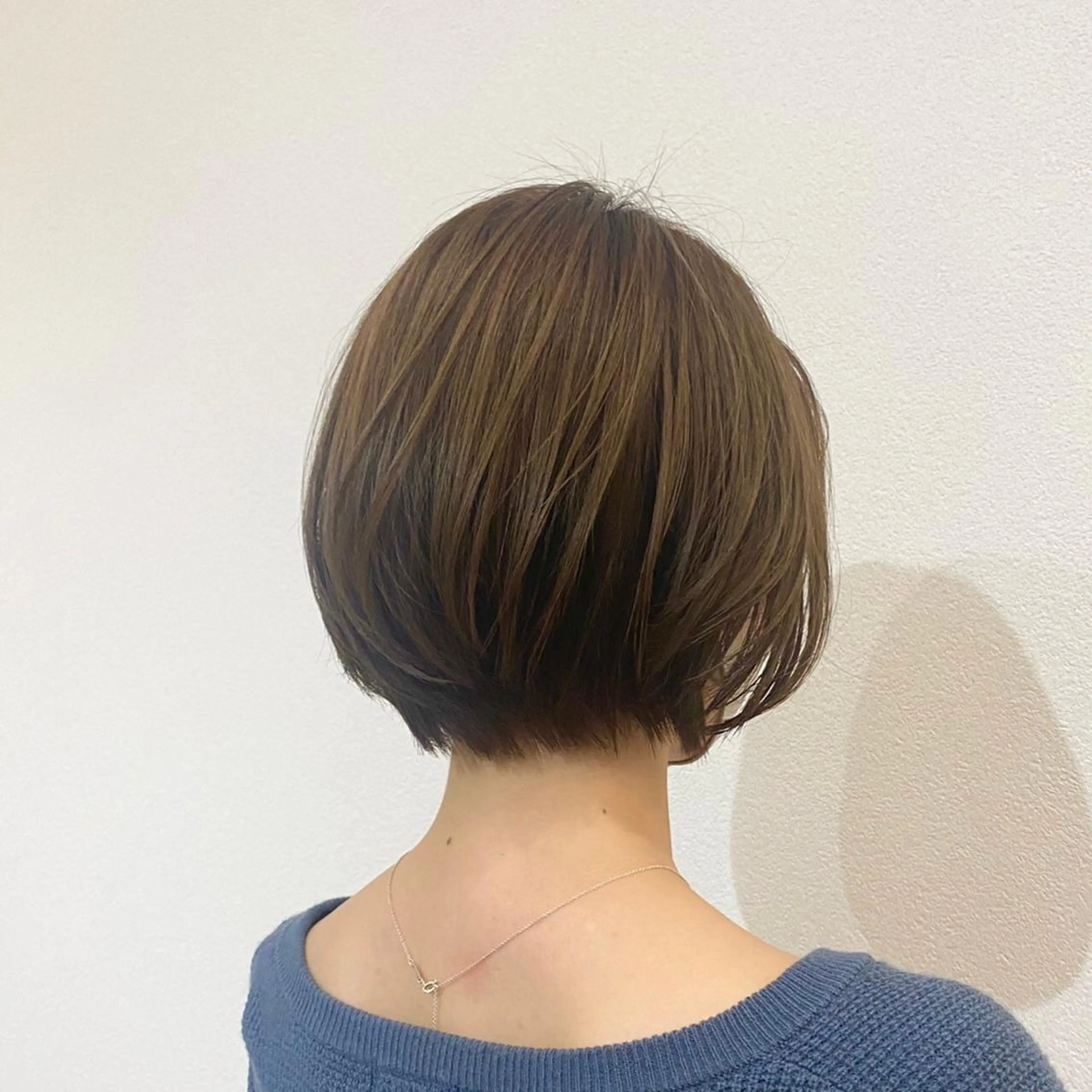 ショート カラー ショートヘア Sanctuary 南森町店のヘアスタイル