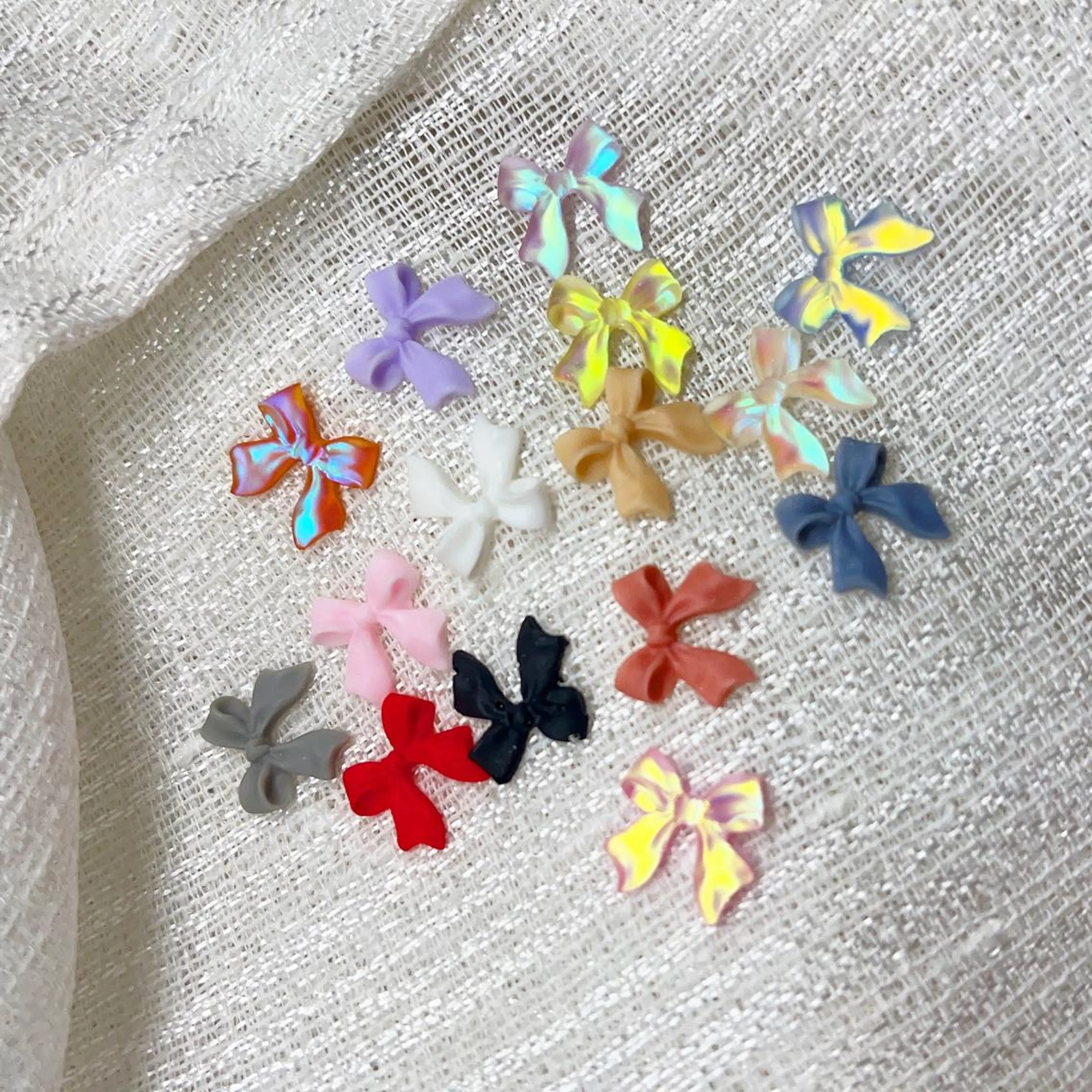 ネイル リボン nailist yuiのネイルデザイン