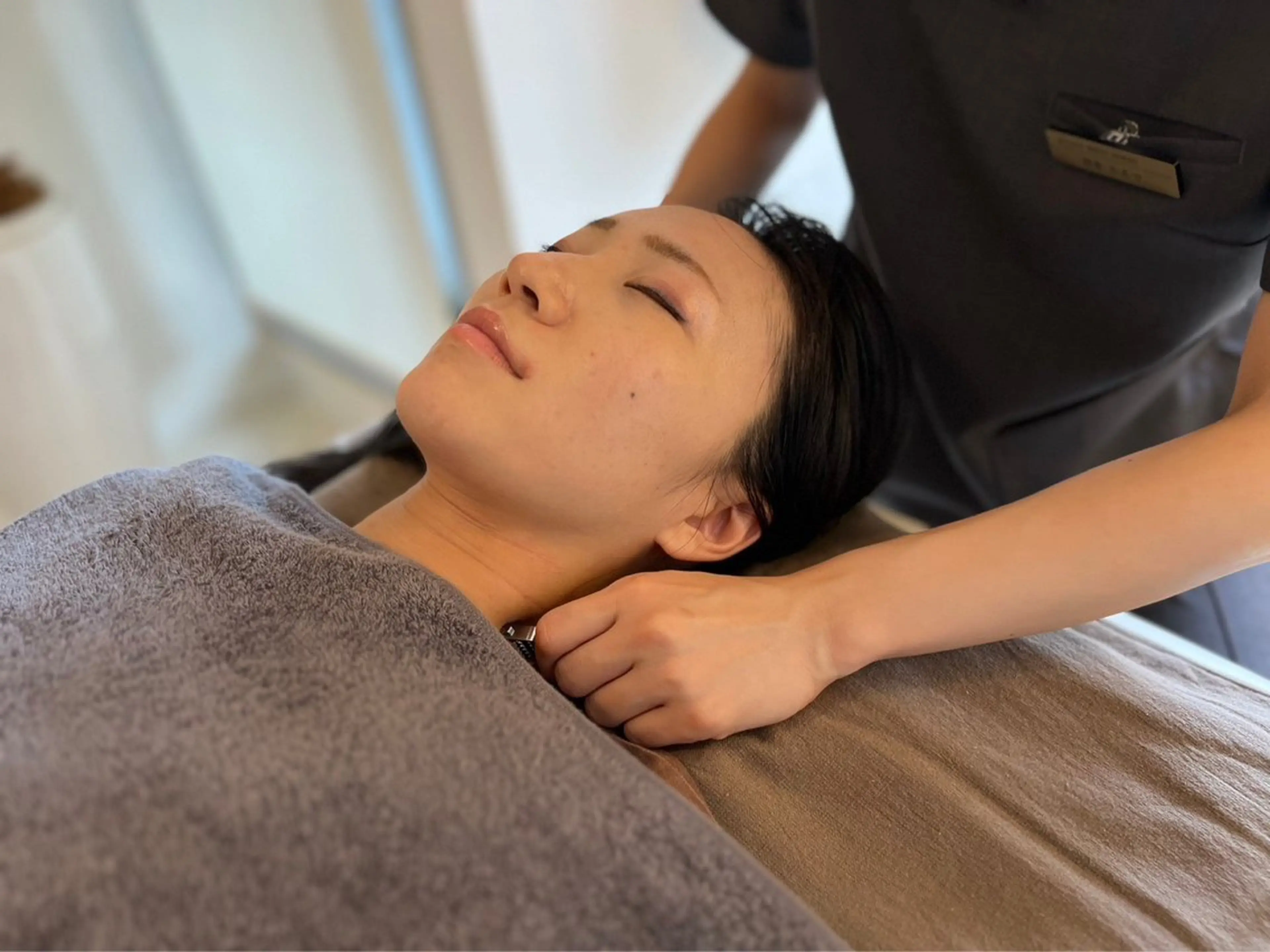 ニキビ特化美容鍼 ×ハーブピーリングのエステ・リラクイメージ