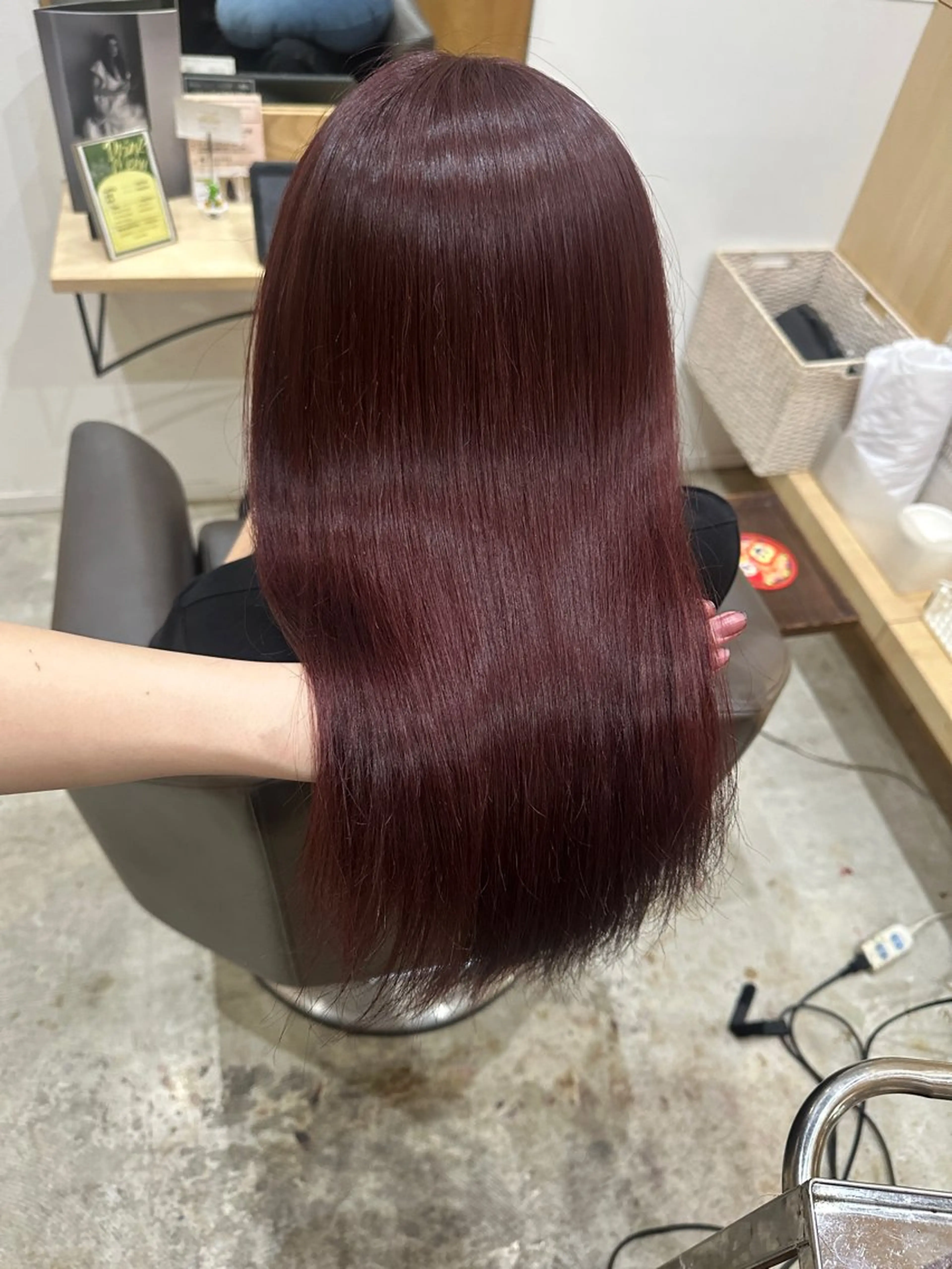 ミディアム ヘアカラー トリートメント miloc MOMOKAのヘアスタイル