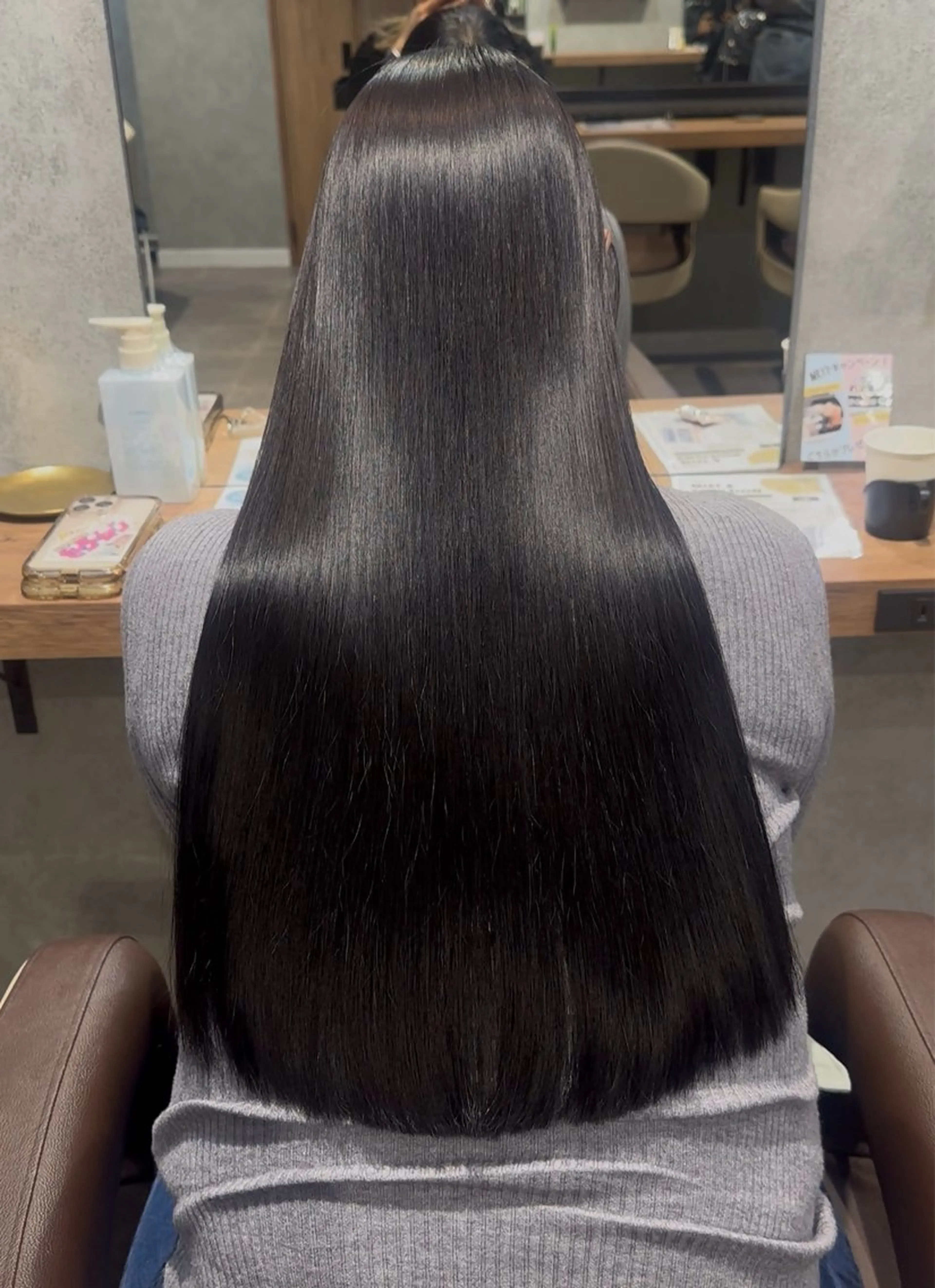 ロング カラー ヘアカラー 縮毛矯正 トリートメント 銀座レイヤーカット ×シースルー前髪のヘアスタイル