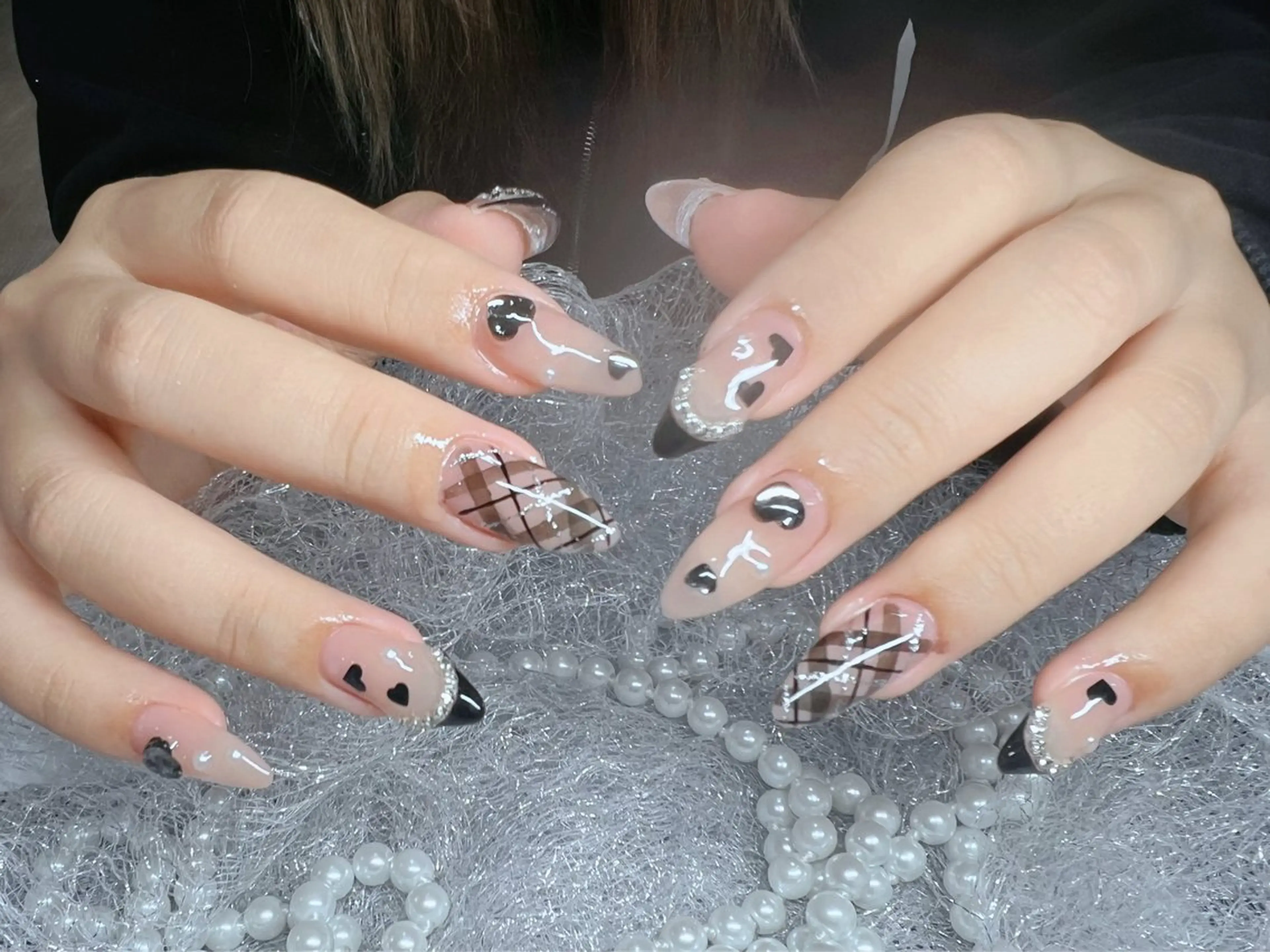 ネイル 長さ出し フットネイル フレンチネイル ジェルネイル 韓国ネイル ハンドネイル More Glam 池袋東口店のネイルデザイン