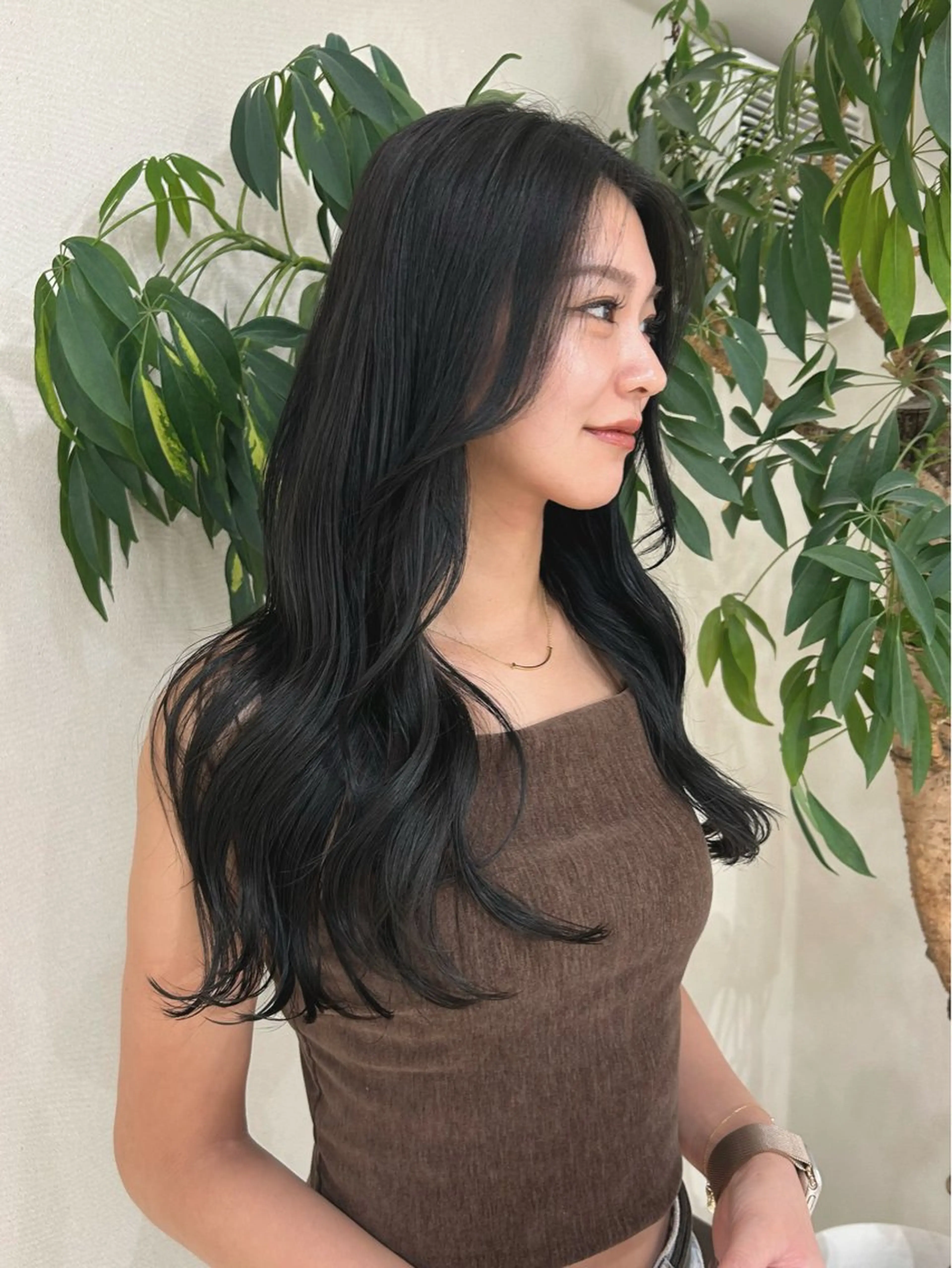 ロング カット ヘアカラー 中村 友美のヘアスタイル