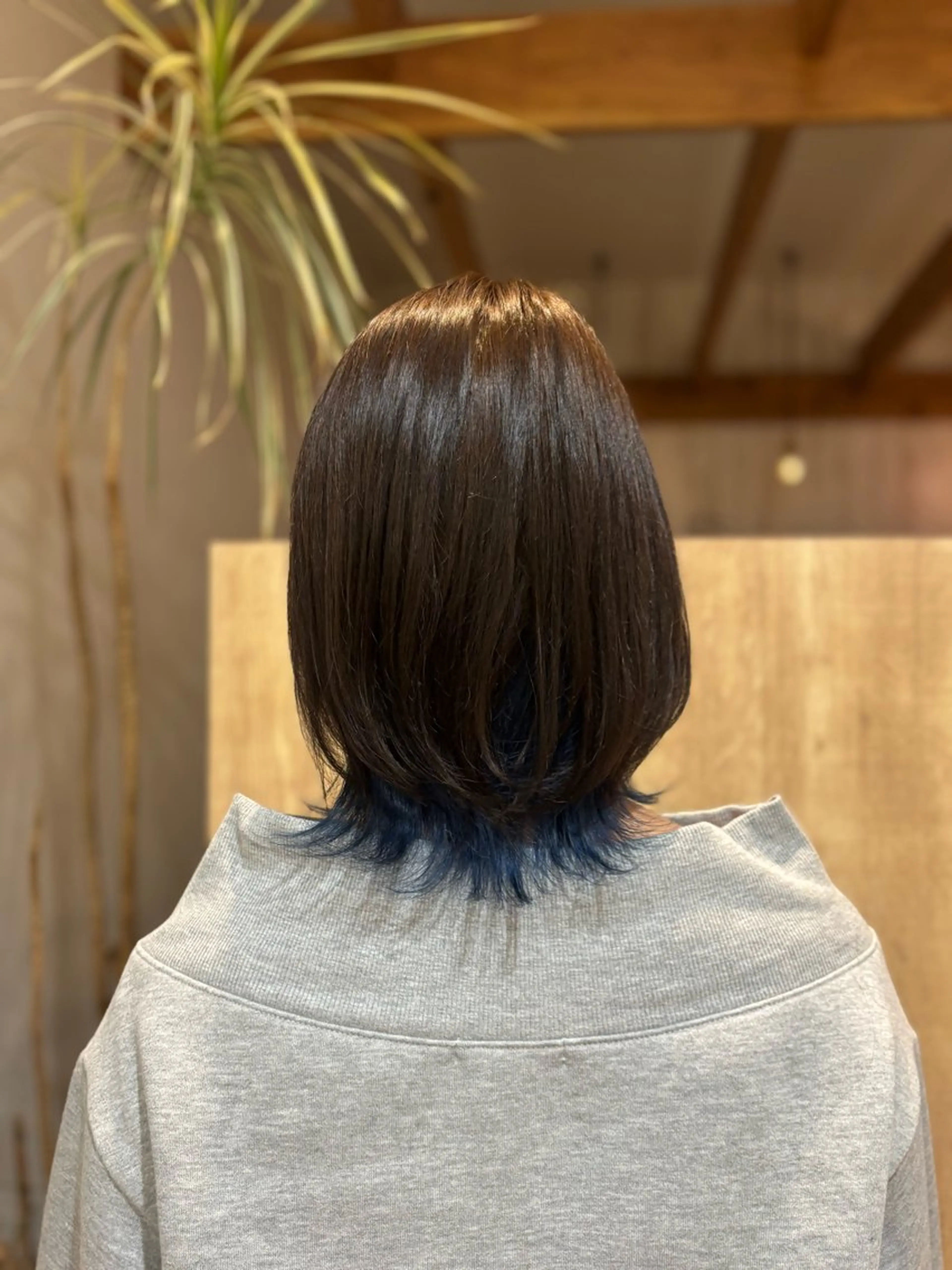 ミディアム ボブレイヤー ボブ レイヤーカット 有木 咲良のヘアスタイル