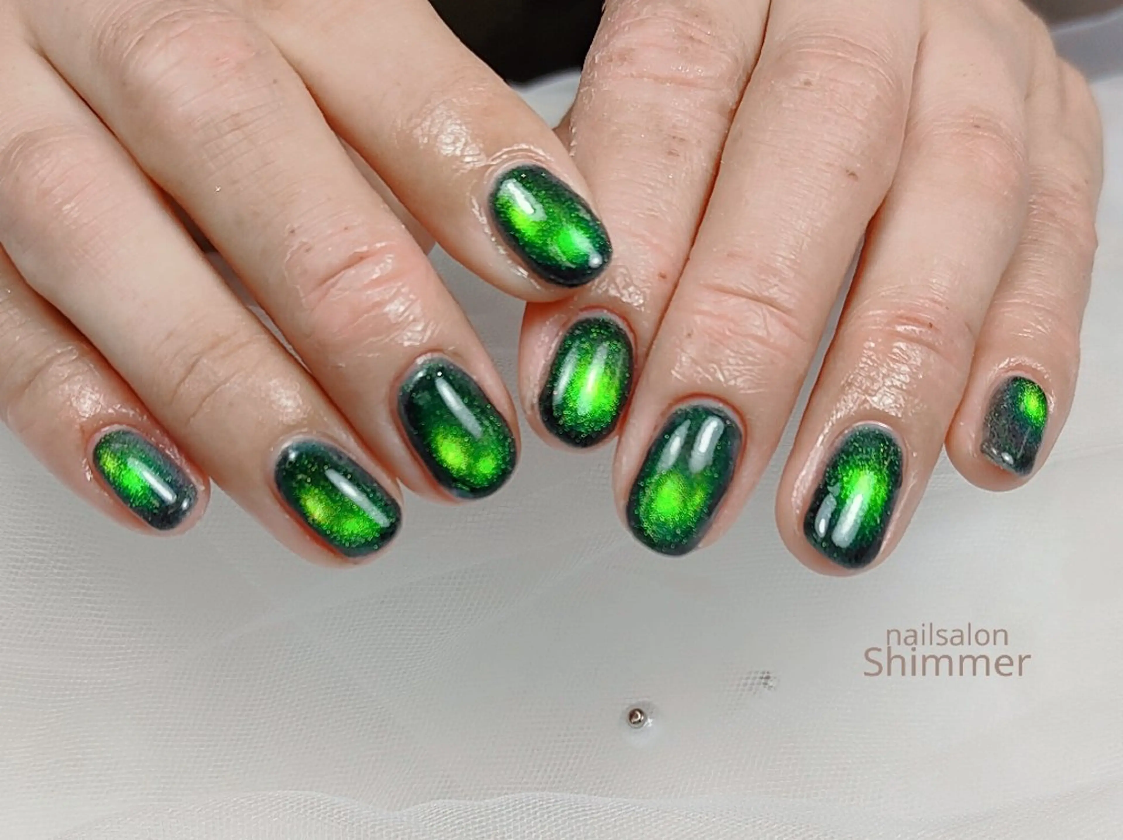ネイル マグネットネイル Shimmer Asakoのネイルデザイン