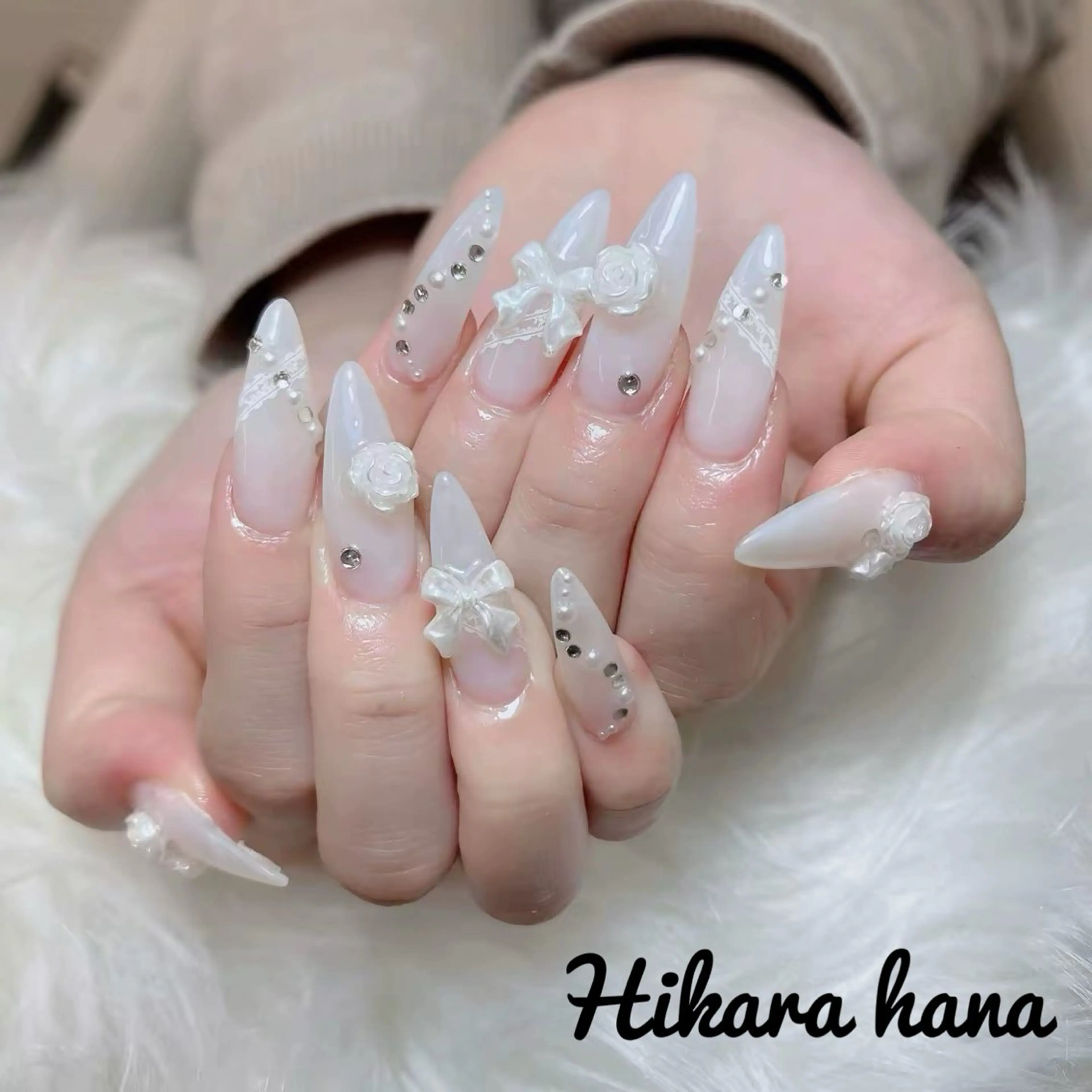 ネイル チークネイル フレンチネイル グラデーション キラキラネイル 韓国ネイル HIKARIHANA NAILのネイルデザイン