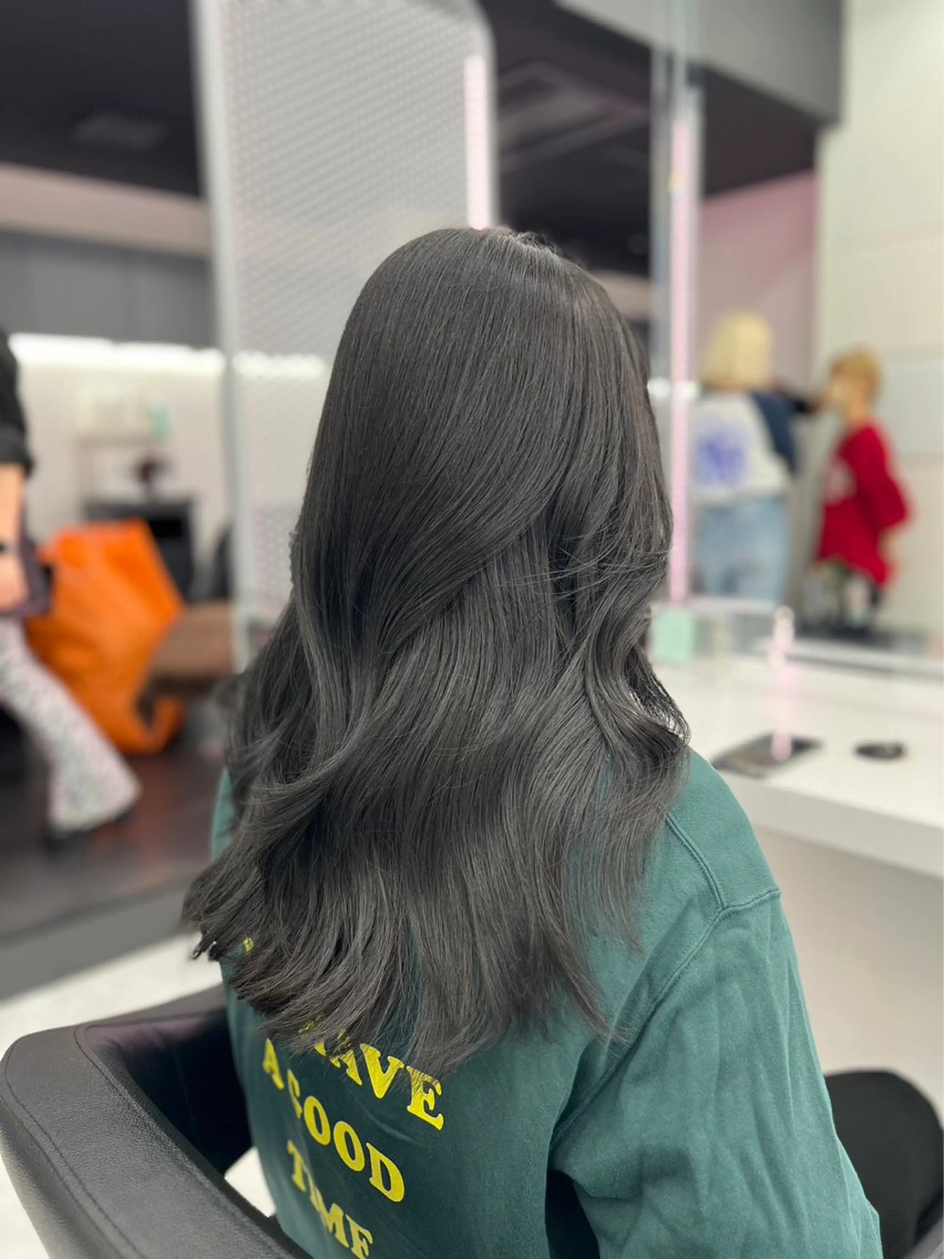 セミロング カラー ヘアアレンジ Over hair_ misakiのヘアスタイル