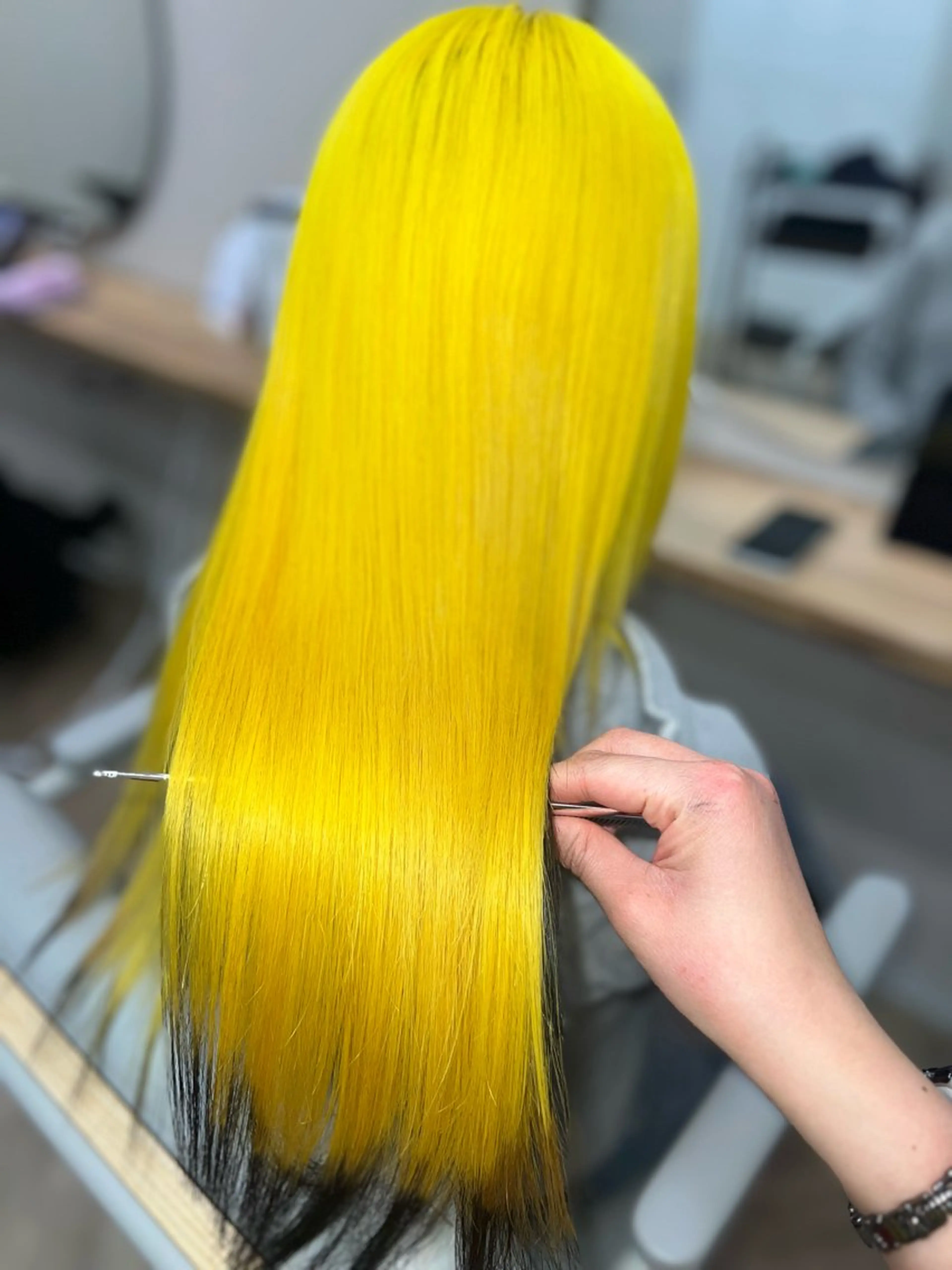 セミロング カラー ヘアカラー トリートメント 岡山ハイトーン・ ルーツカラー/こもものヘアスタイル