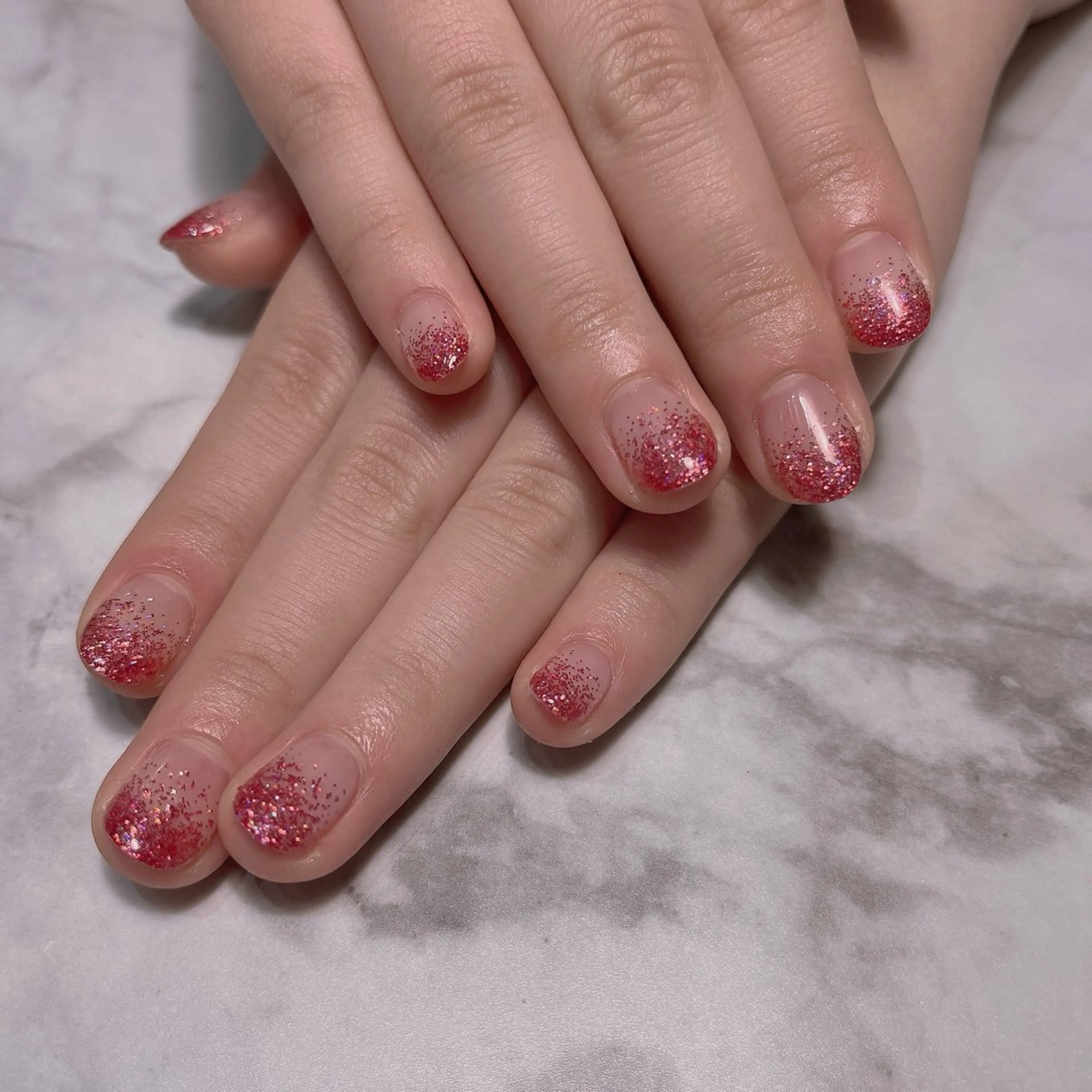 ネイル グラデーション ラメ(グリッター) ラメグラデーション 十色 Saoriのネイルデザイン