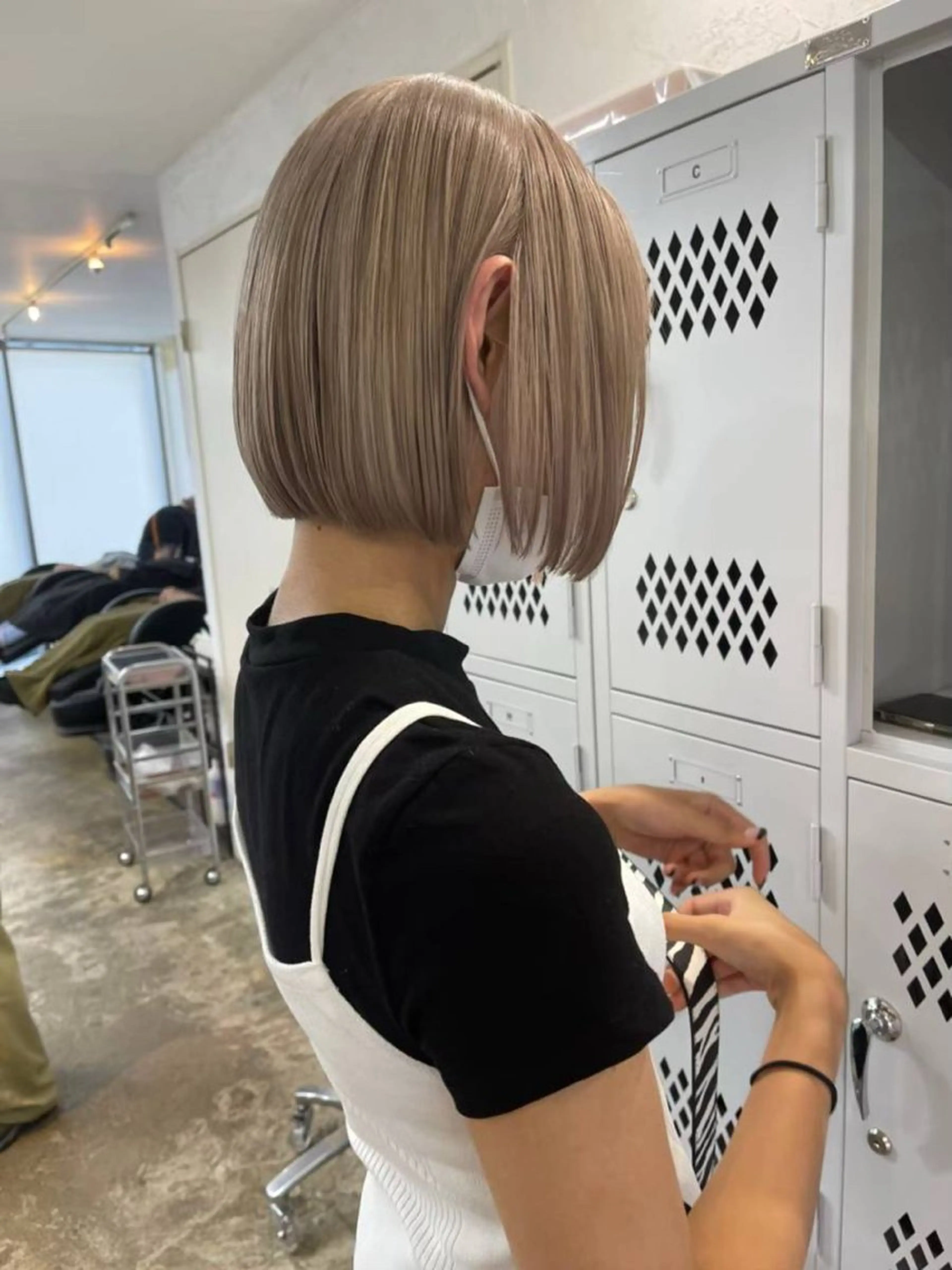 ショート カラー fifth 山中達也のヘアスタイル