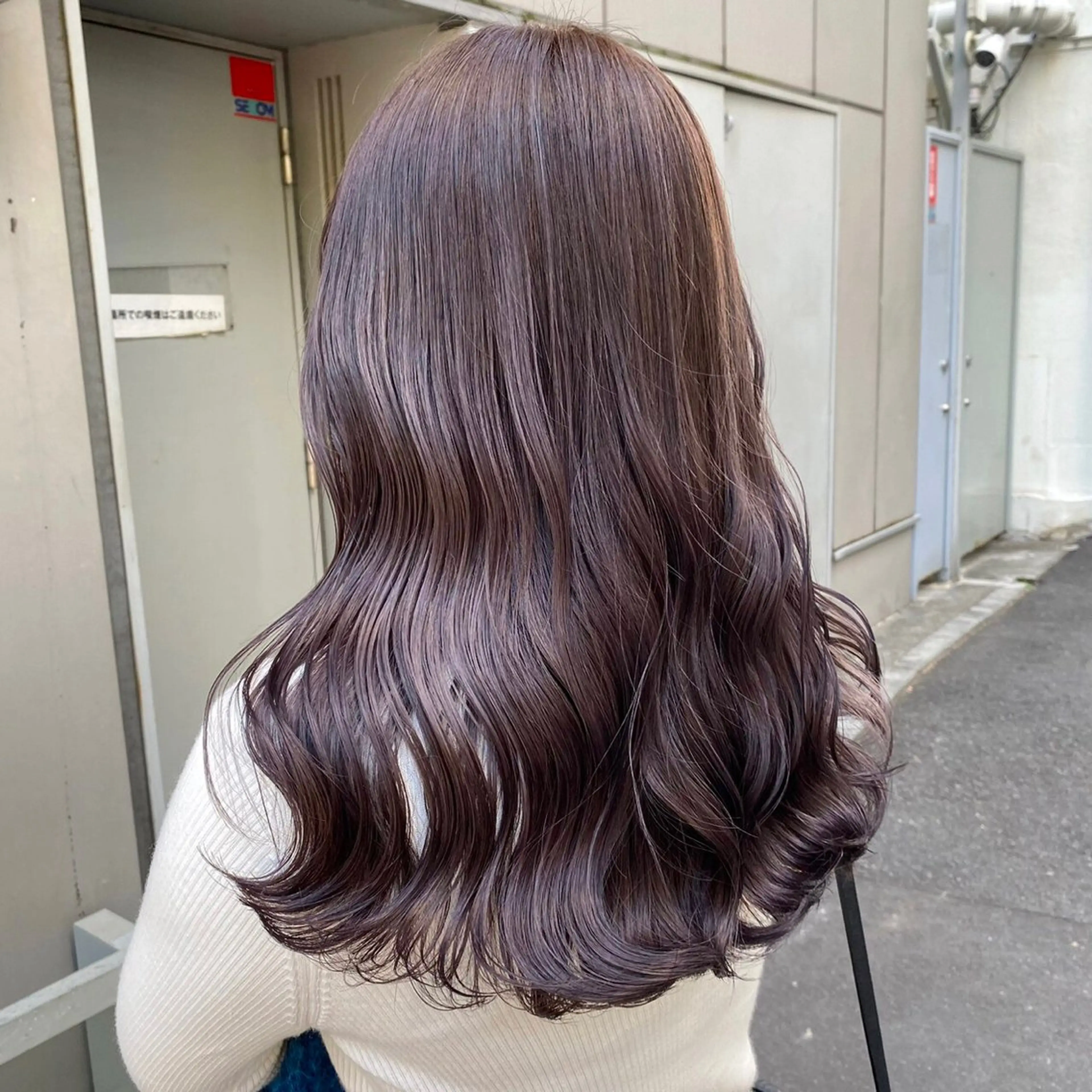 ロング カラー ヘアアレンジ 🪞［公式］ UNITED横浜🪞のヘアスタイル