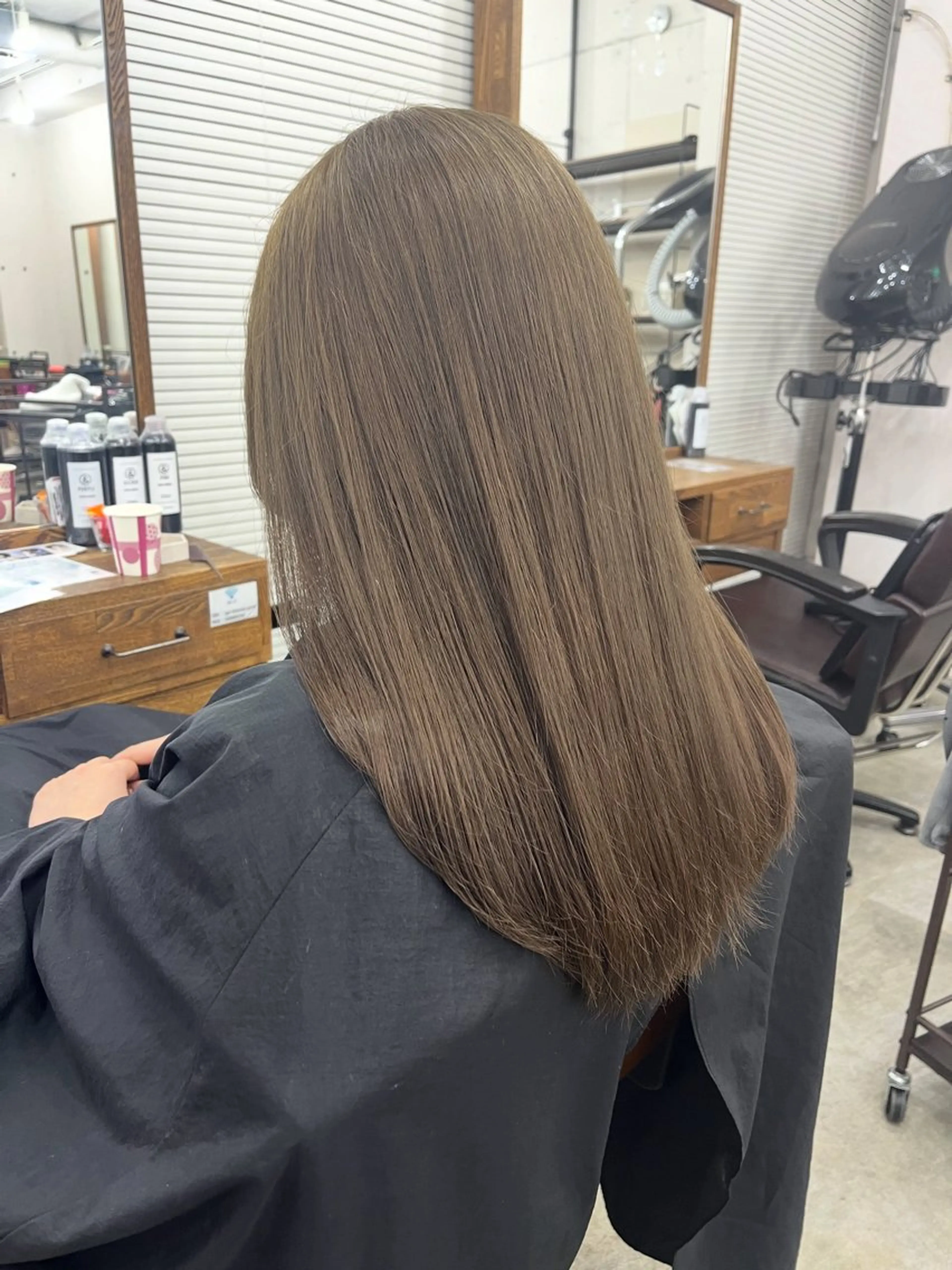 ロング ヘアカラー 韓国風透明感カラー 💎YUI💎のヘアスタイル