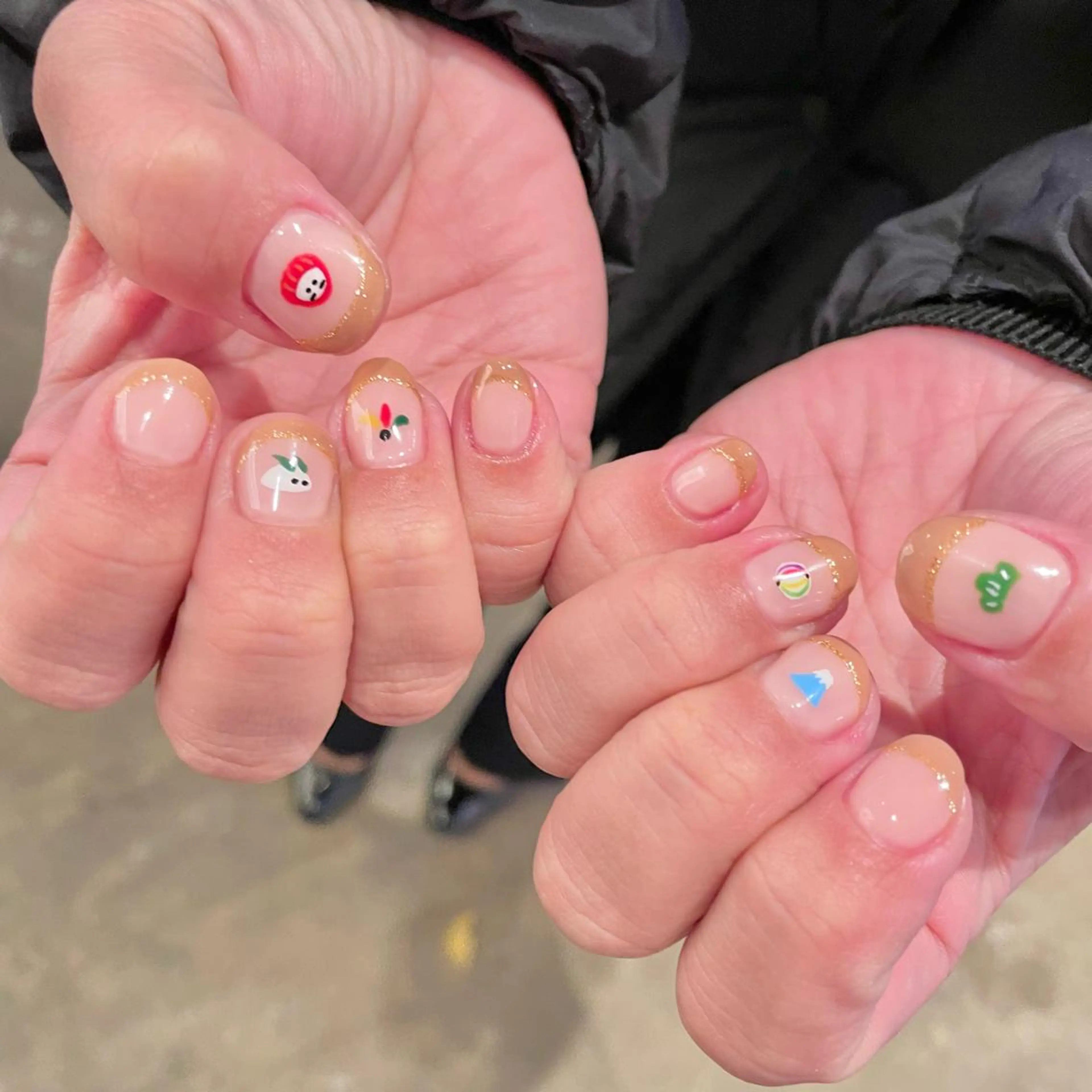 ネイル シモダ カスミ 🦀 @ksm_smdのネイルデザイン