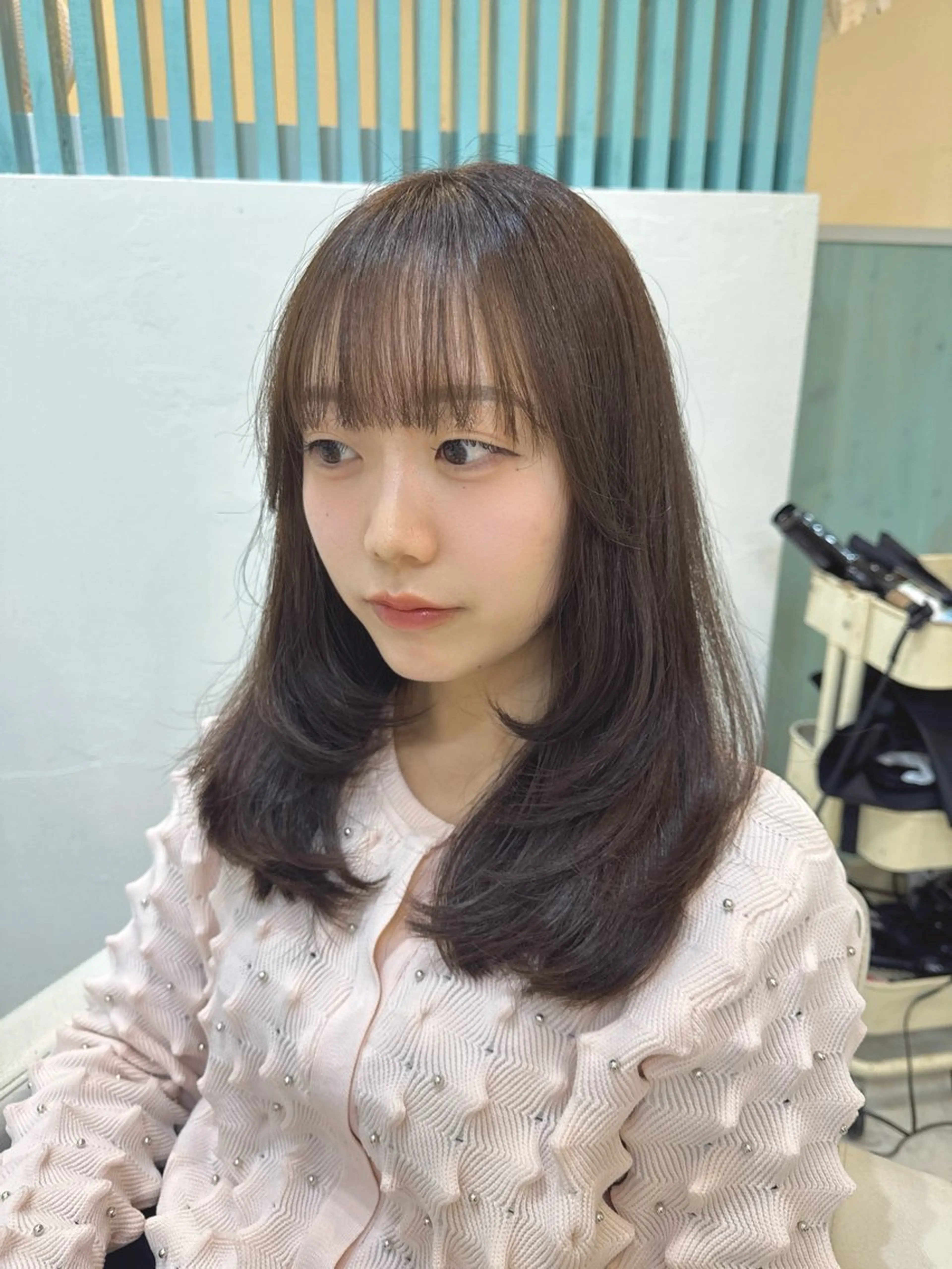 ミディアム ミディアムレイヤー レイヤーカット カット ヘアカラー トリートメント 透明感カラー🫧ヘア セット🫧松本菜月の眉毛・アイブロウイメージ