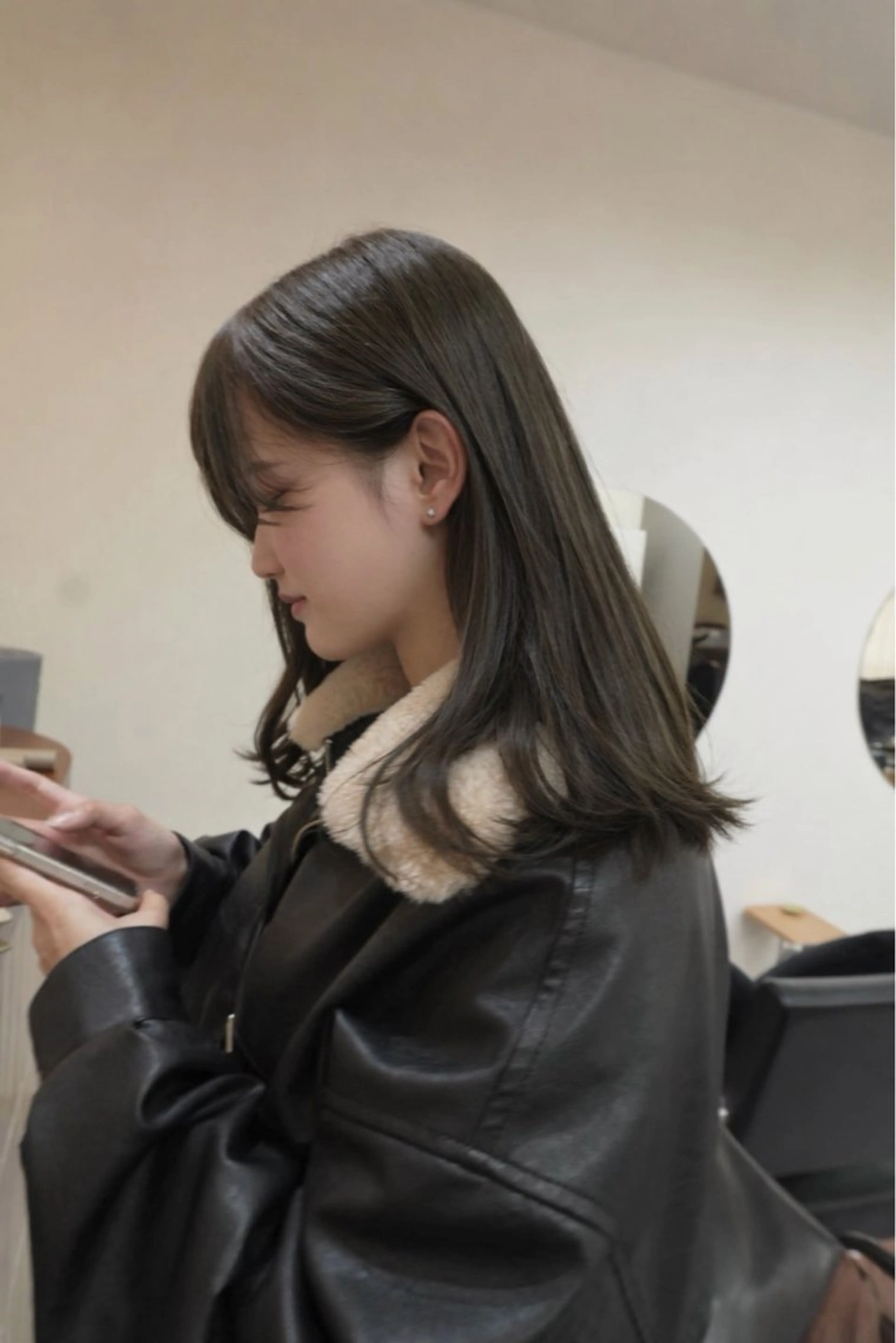 セミロング カラー カット ヘアカラー トリートメント トレンドと似合わせ/ マンツーマン/西上楓のヘアスタイル