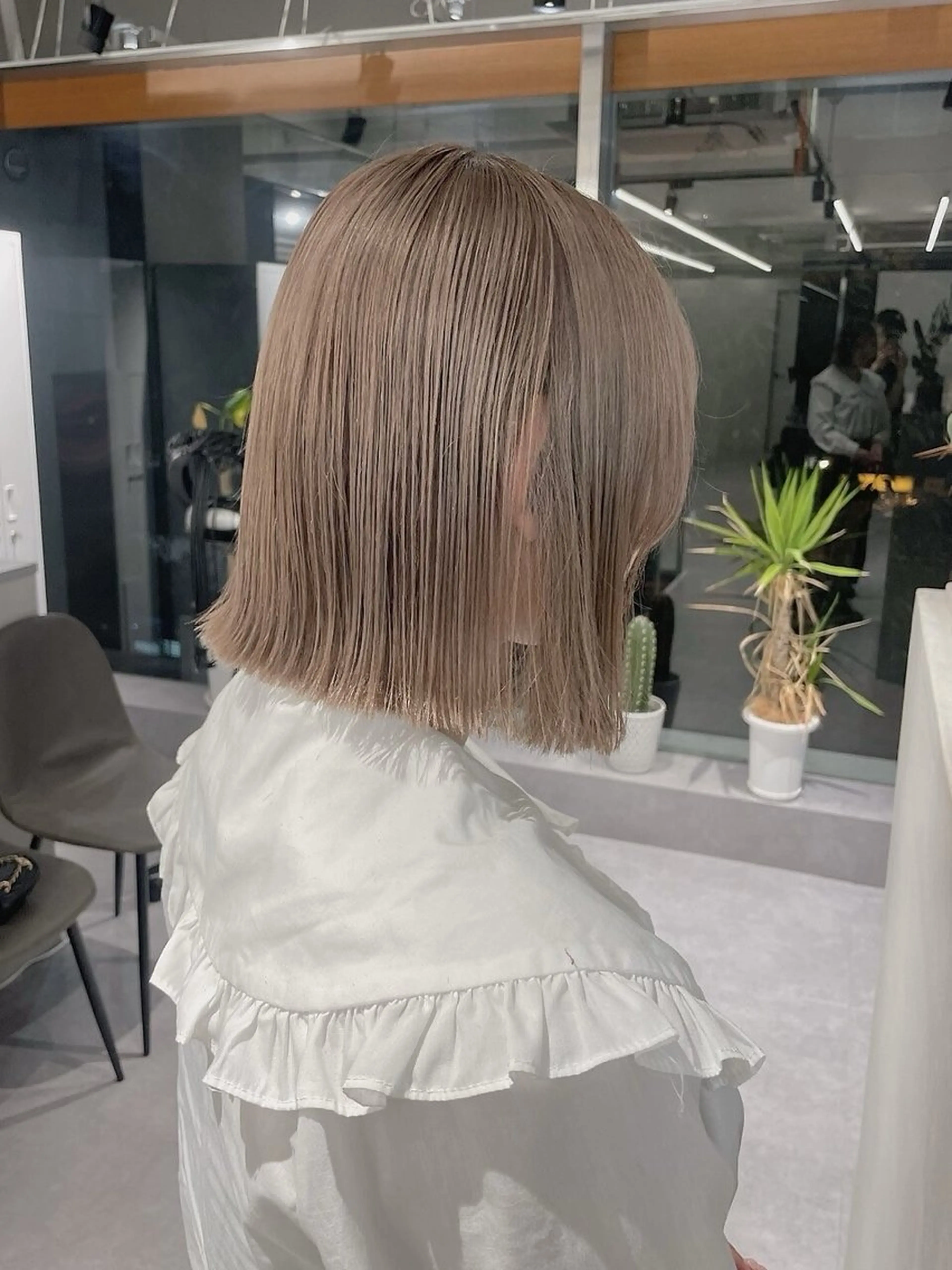 👑人気No.2👑 ブリーチリタッチWカラー／ミルクティーベージュ🫖／※リタッチOK／の写真