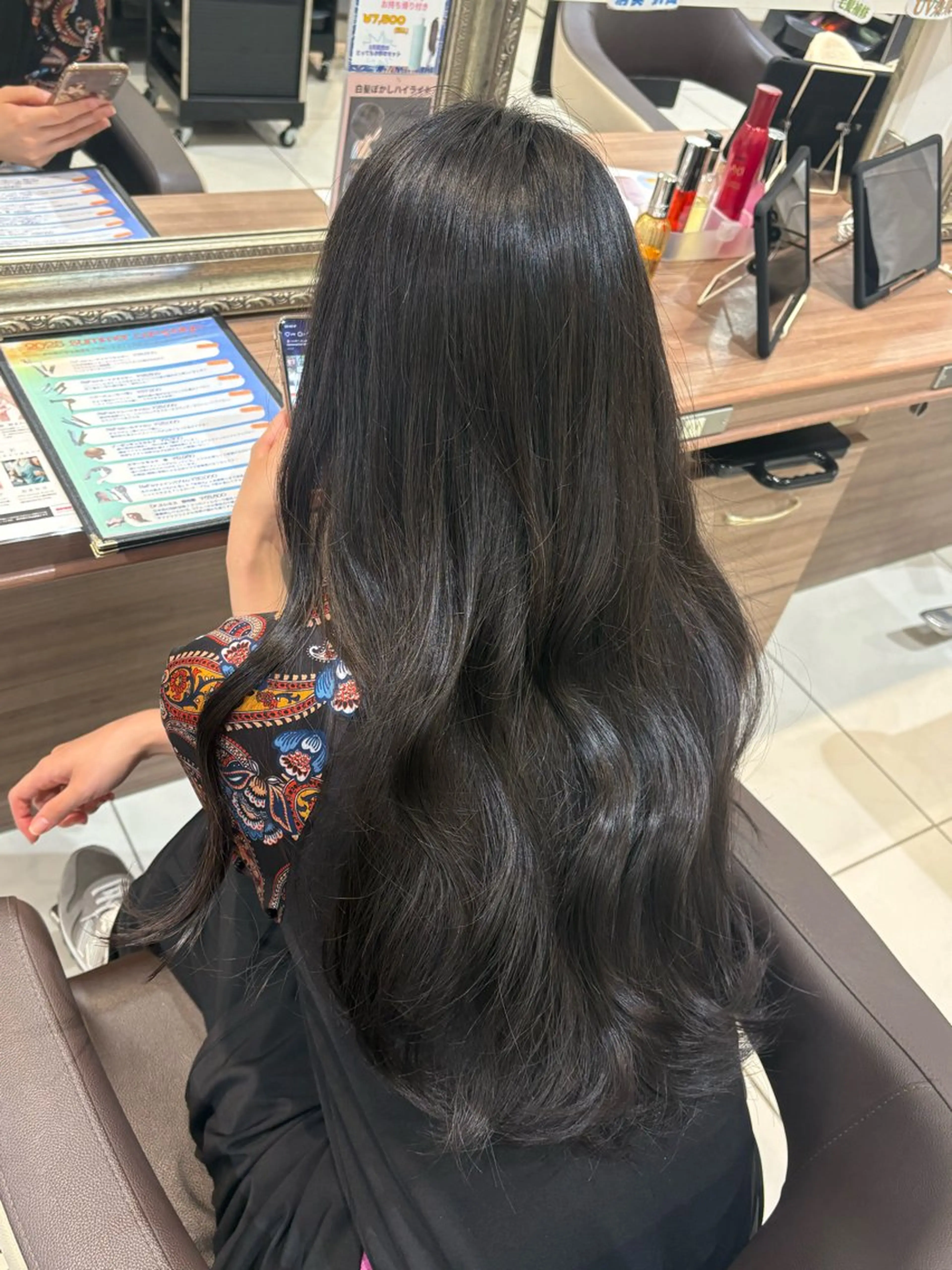 ロング 🌻木村 真緒🌻のヘアスタイル