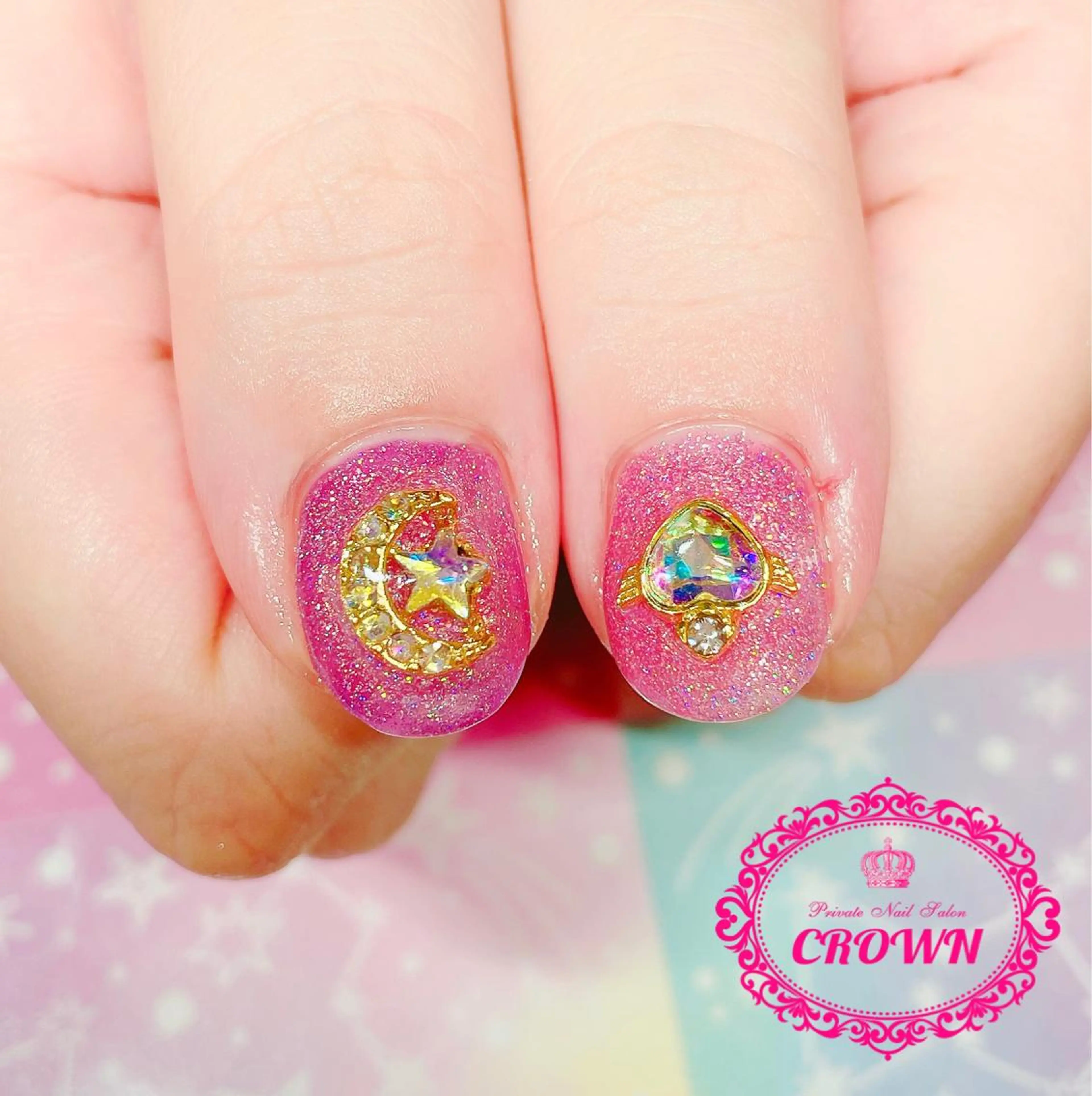 ネイル CROWN プライベートサロンのネイルデザイン