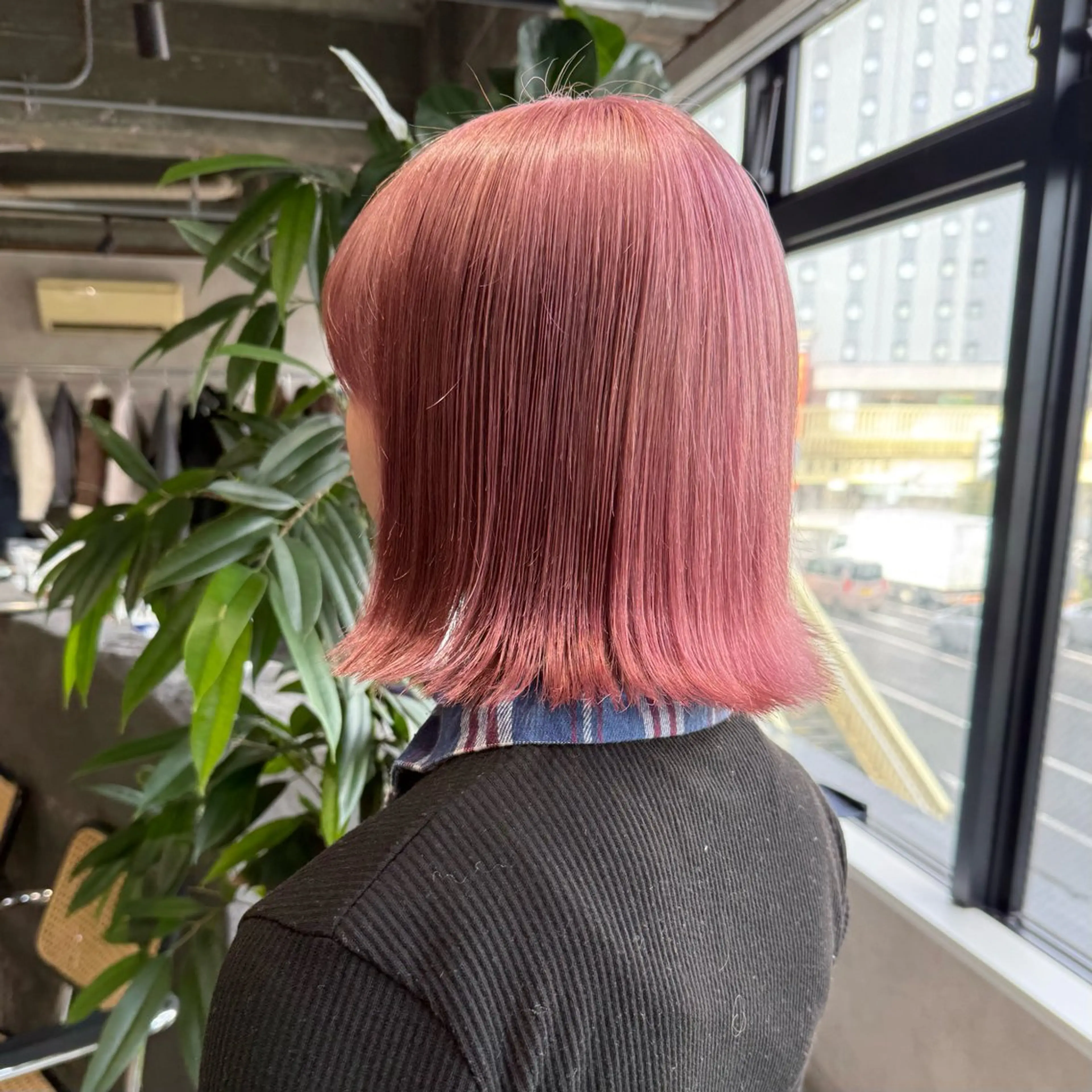 カラー ヘアカラー NEER(ネアー) アミのヘアスタイル