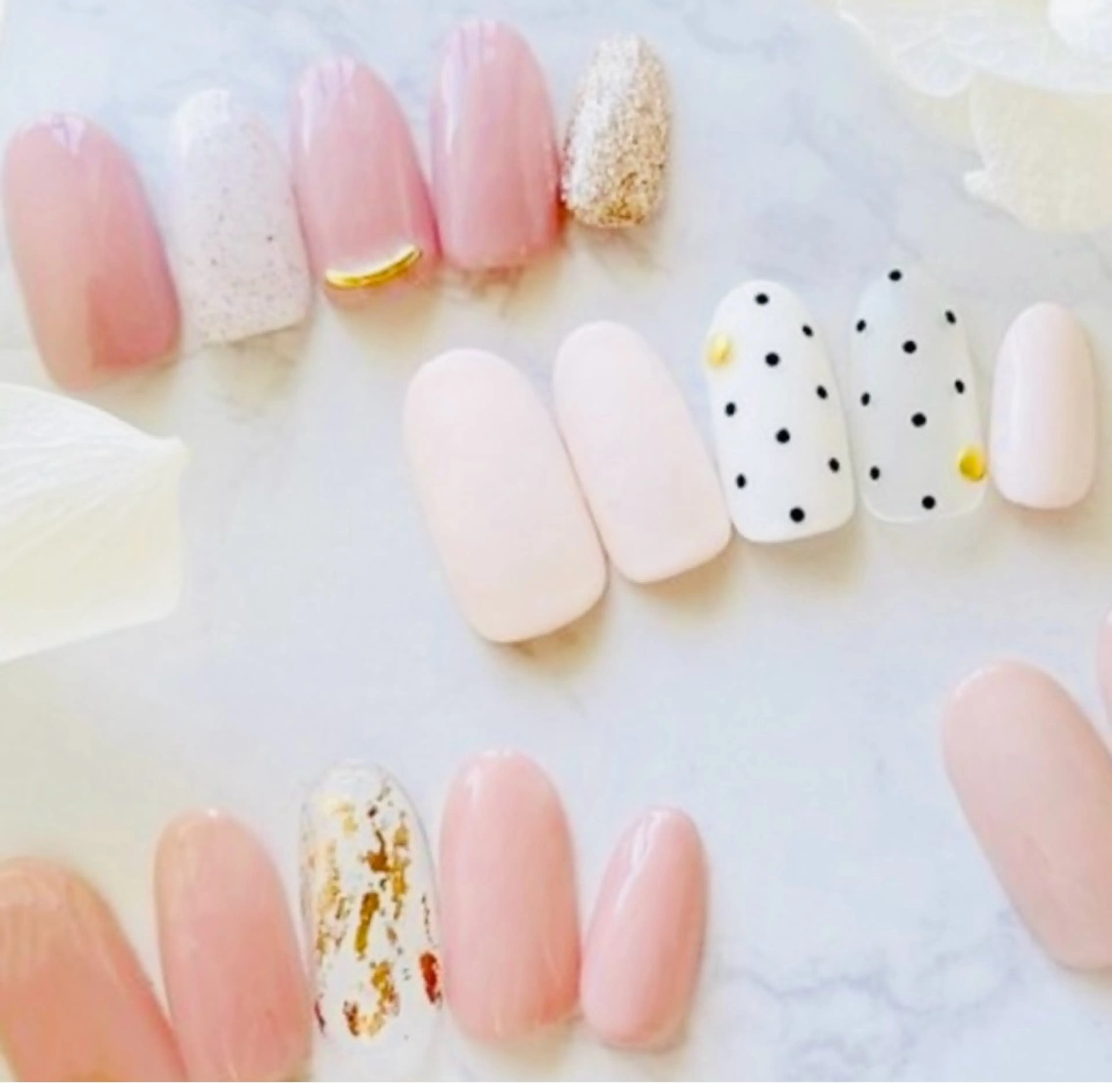 ネイル アートネイル フットネイル ジェルネイル マグネットネイル 持ち込み LUCIA 南柏ネイルサロンのネイルデザイン