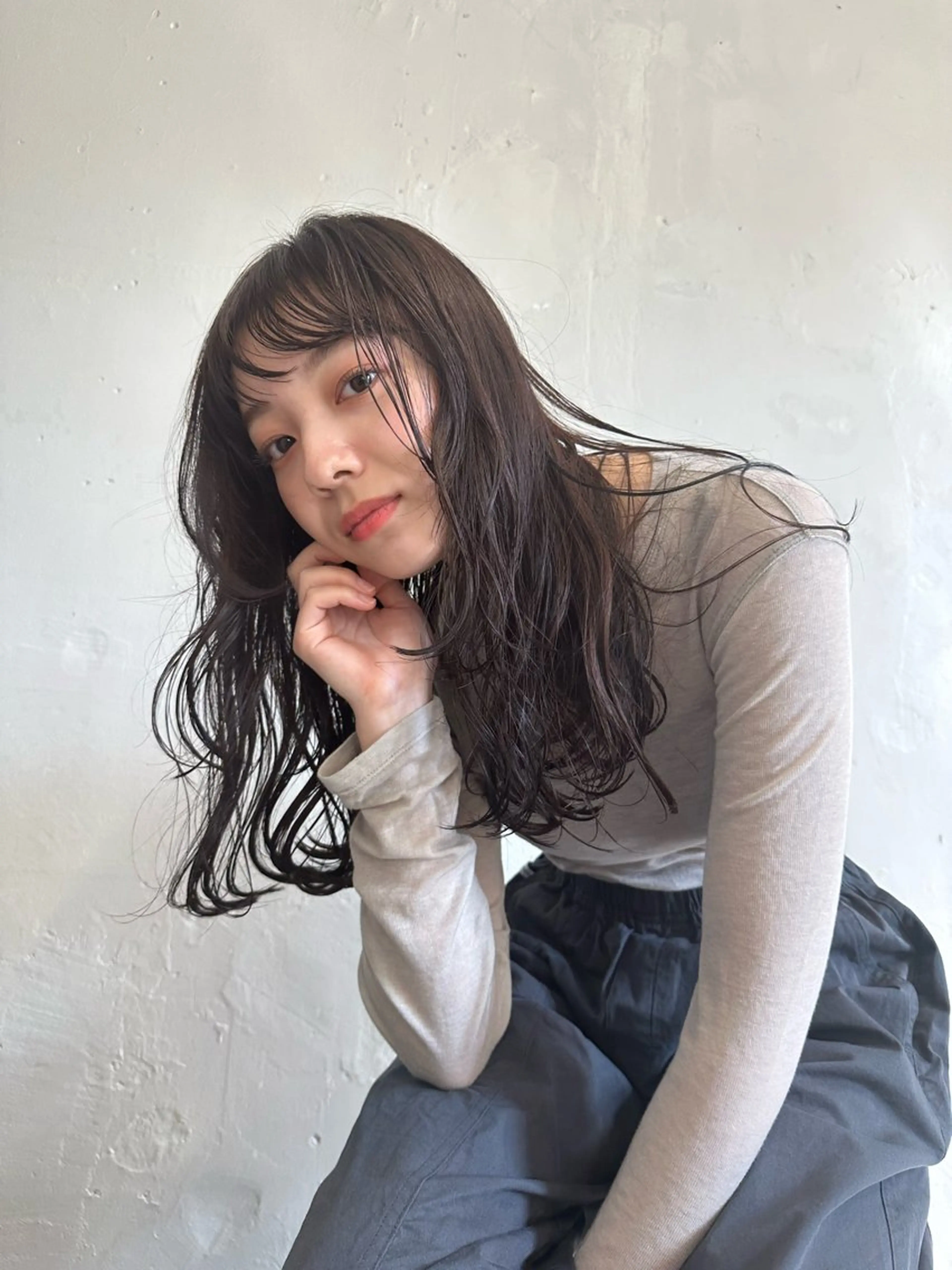 セミロング カラー 透明感カラー カット ヘアカラー トリートメント 山本 菜月のヘアスタイル