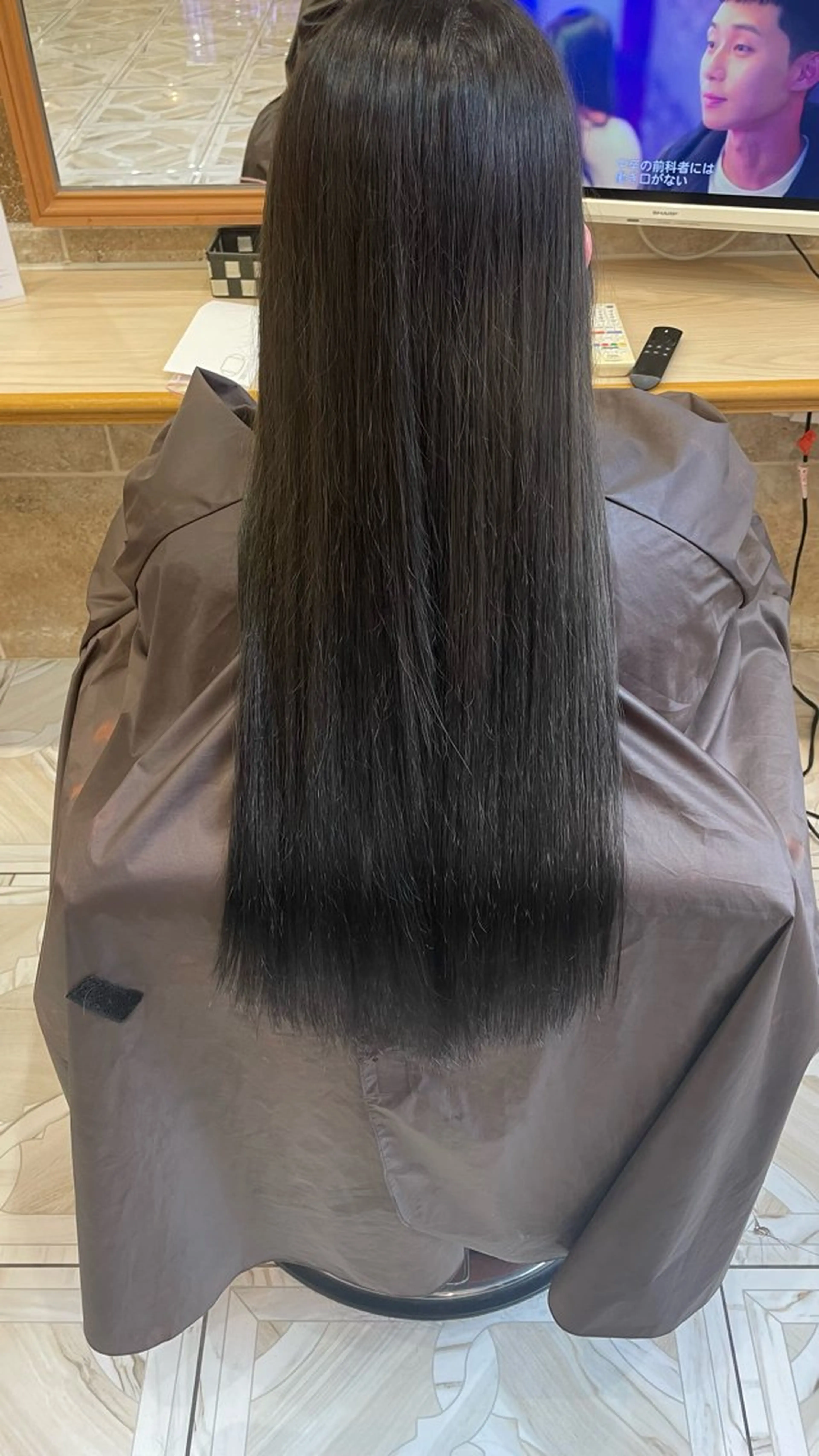 ロング カラー アッシュ オリーブアッシュ 松田 唯叶のヘアスタイル