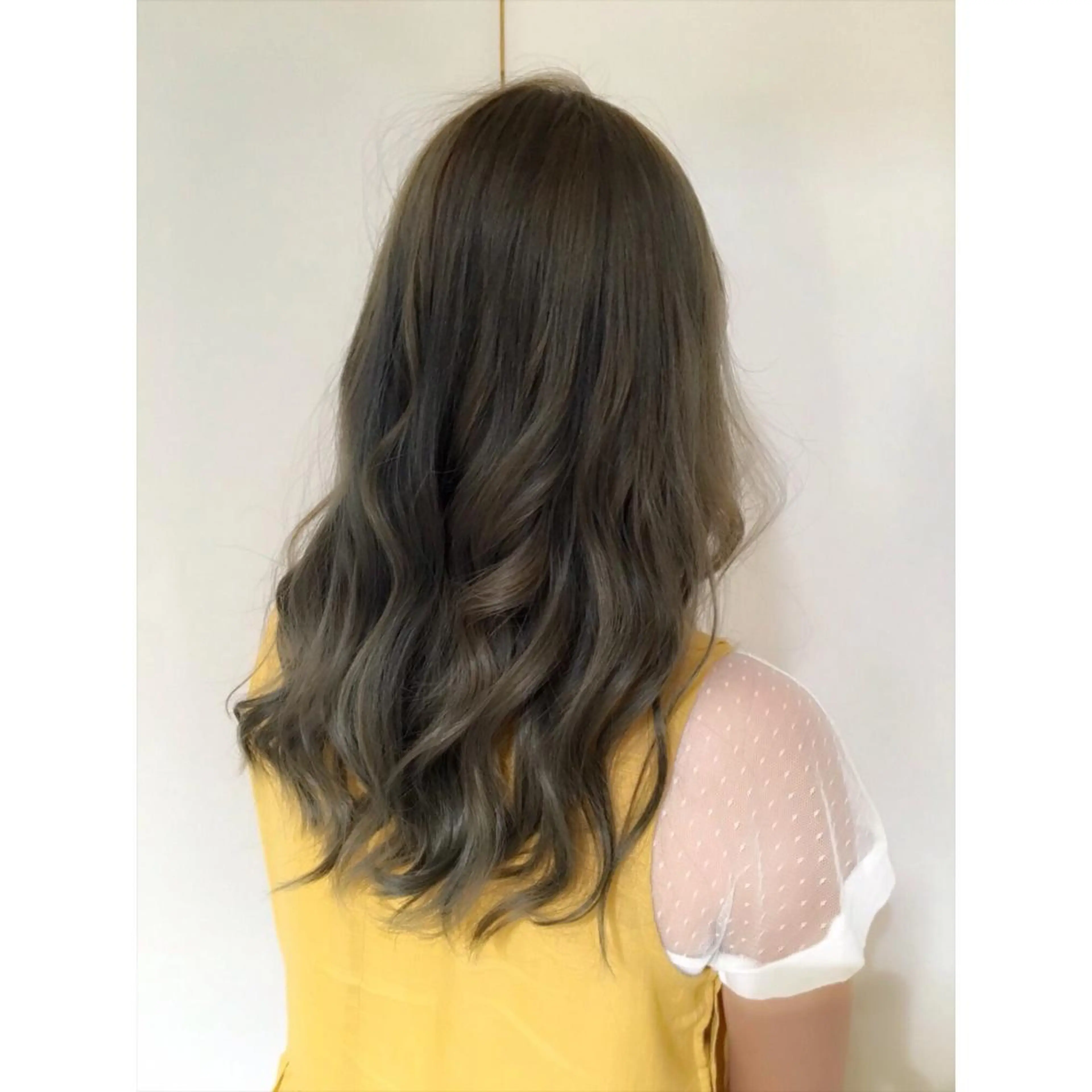 セミロング ロング カラー アッシュ ダブルカラー 片山千晴✨ツヤ髪カラ ー✨顔まわりカット✨のヘアスタイル