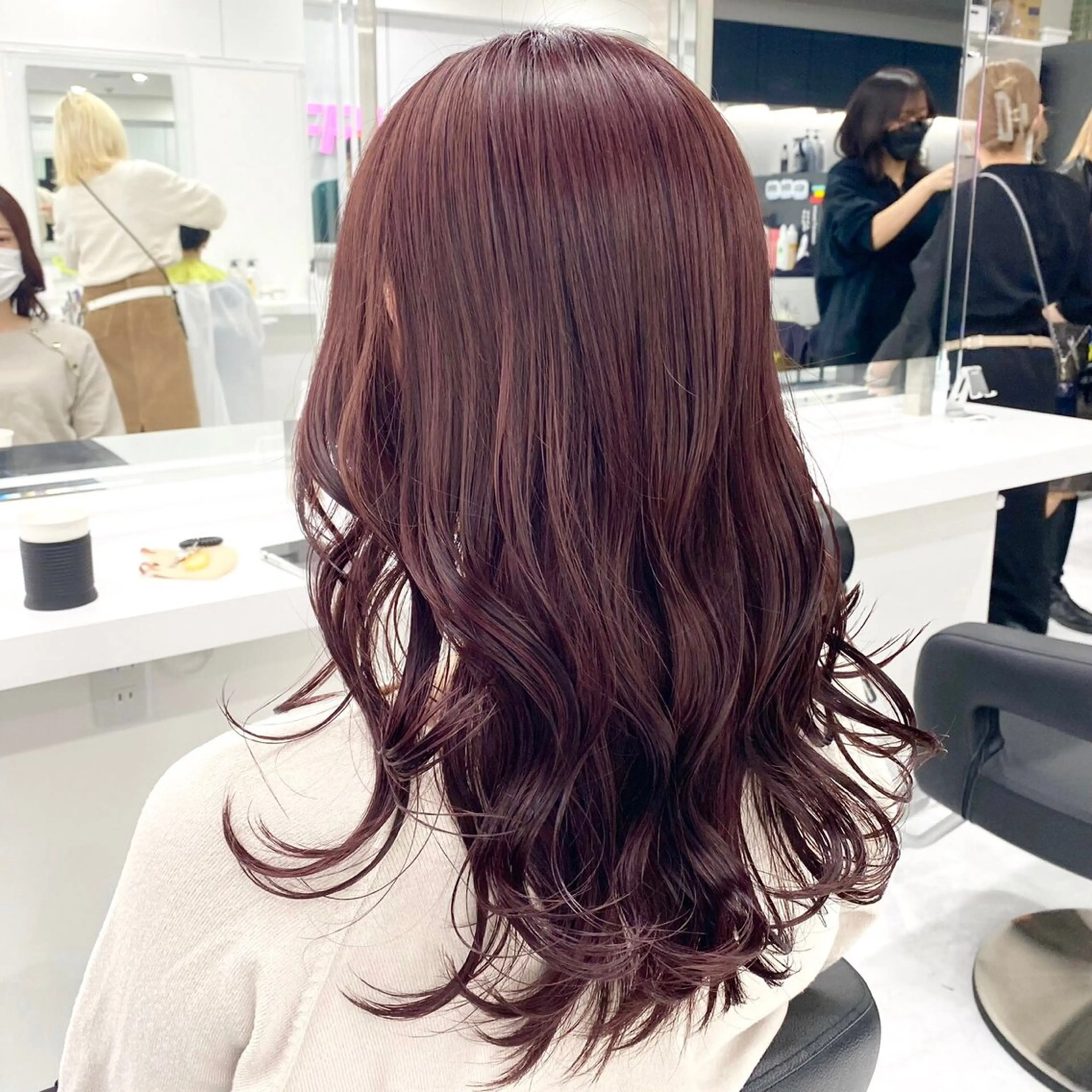 ロング カラー 公式🎠LAND 池袋店🎠のヘアスタイル