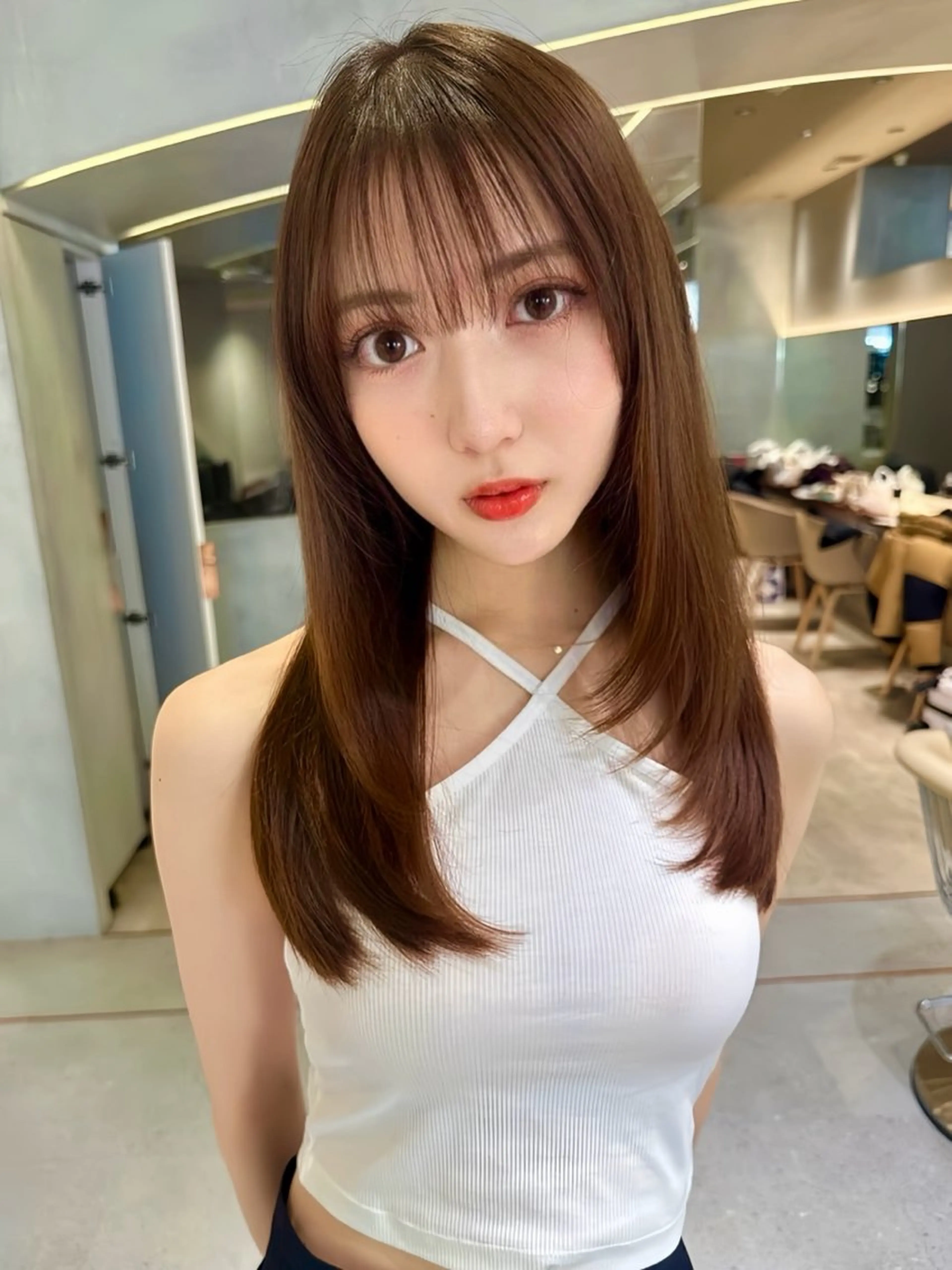 セミロング カラー カット ヘアカラー トリートメント 興津/韓国レイヤー ダブルカラー美髪縮毛のヘアスタイル