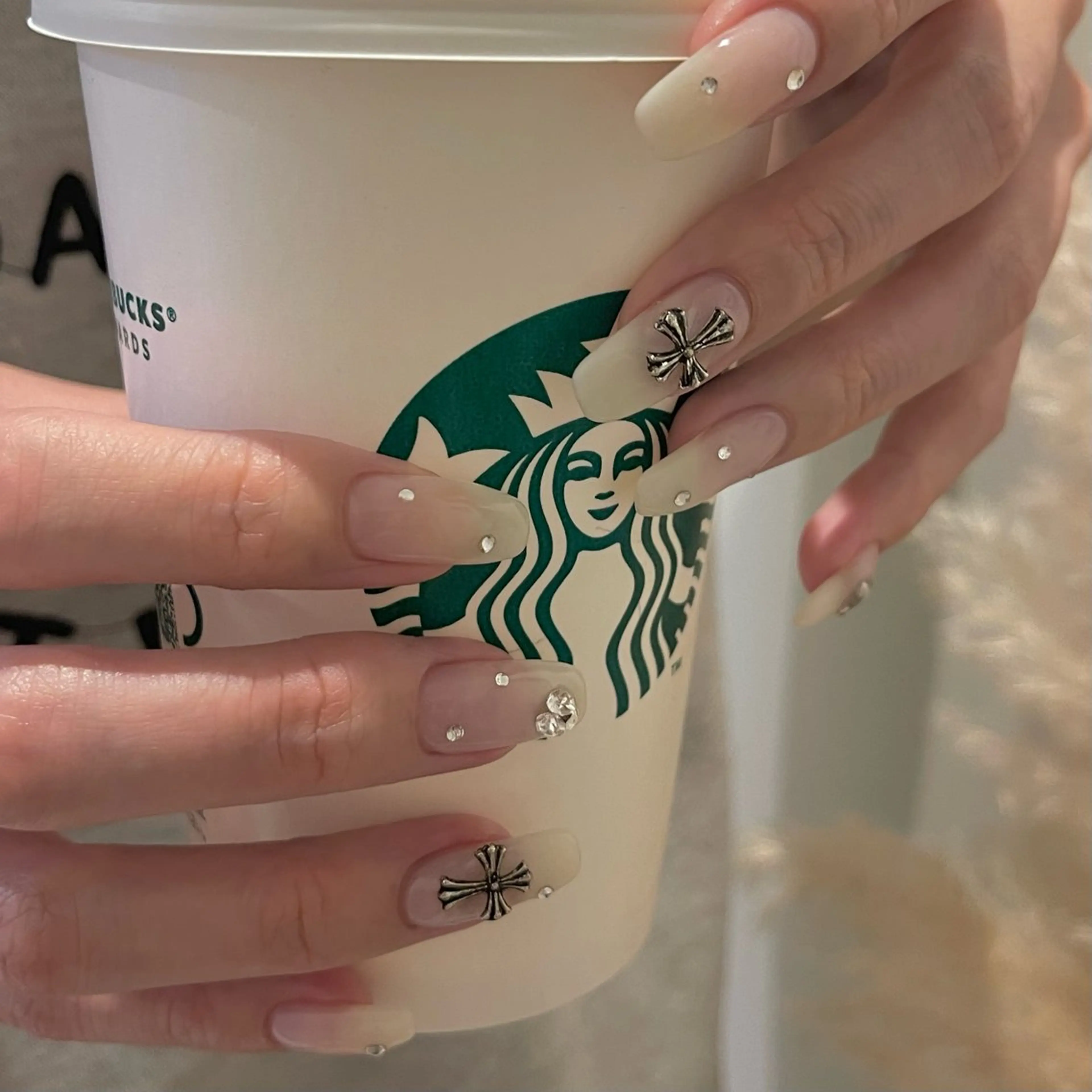 ネイル ゆう unjour 蘇我のネイルデザイン