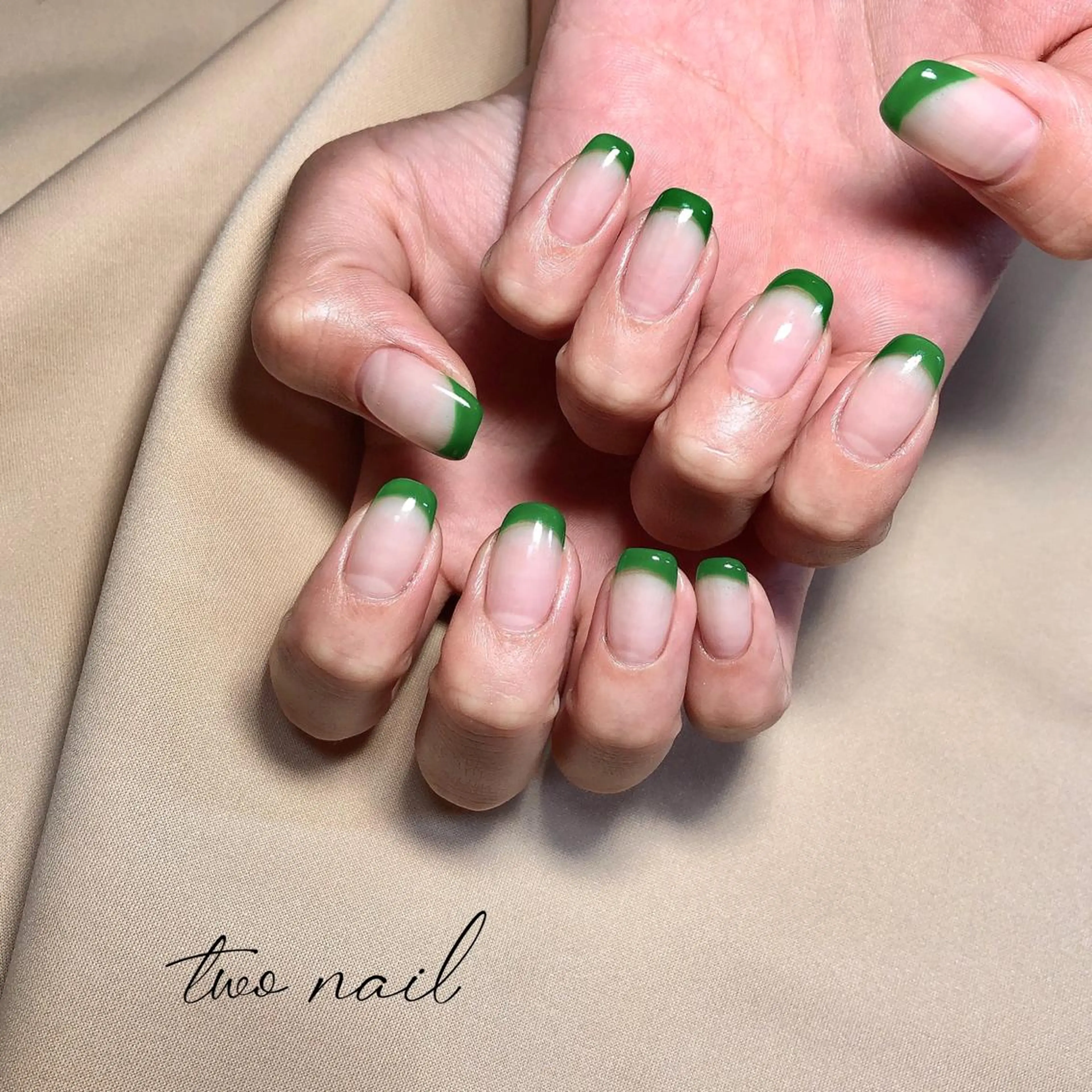 ネイル アートネイル フットネイル ハート ニュアンスネイル ホワイト two nailのネイルデザイン