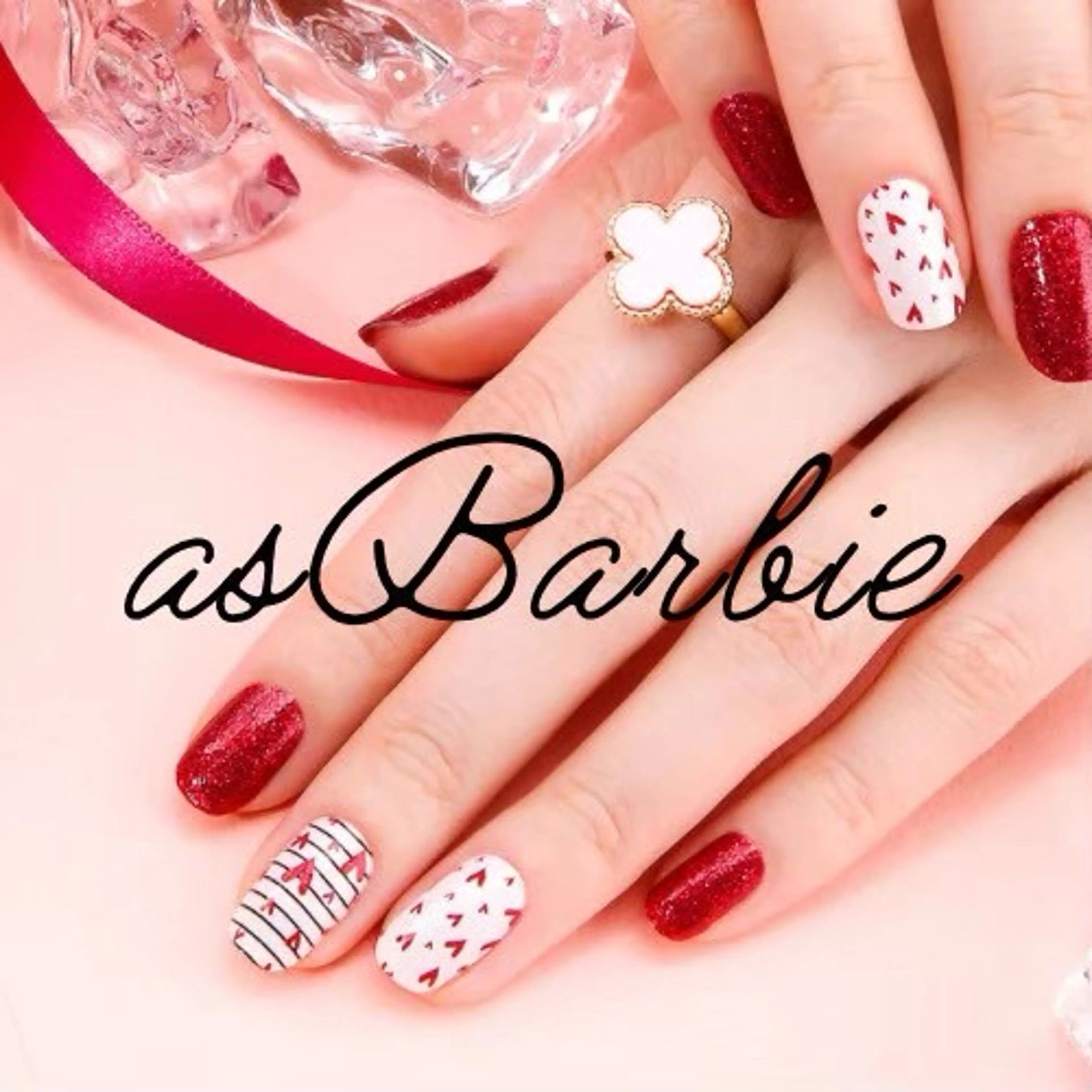 ネイル KITTY ໒ ᩧ꒱Harukaのネイルデザイン