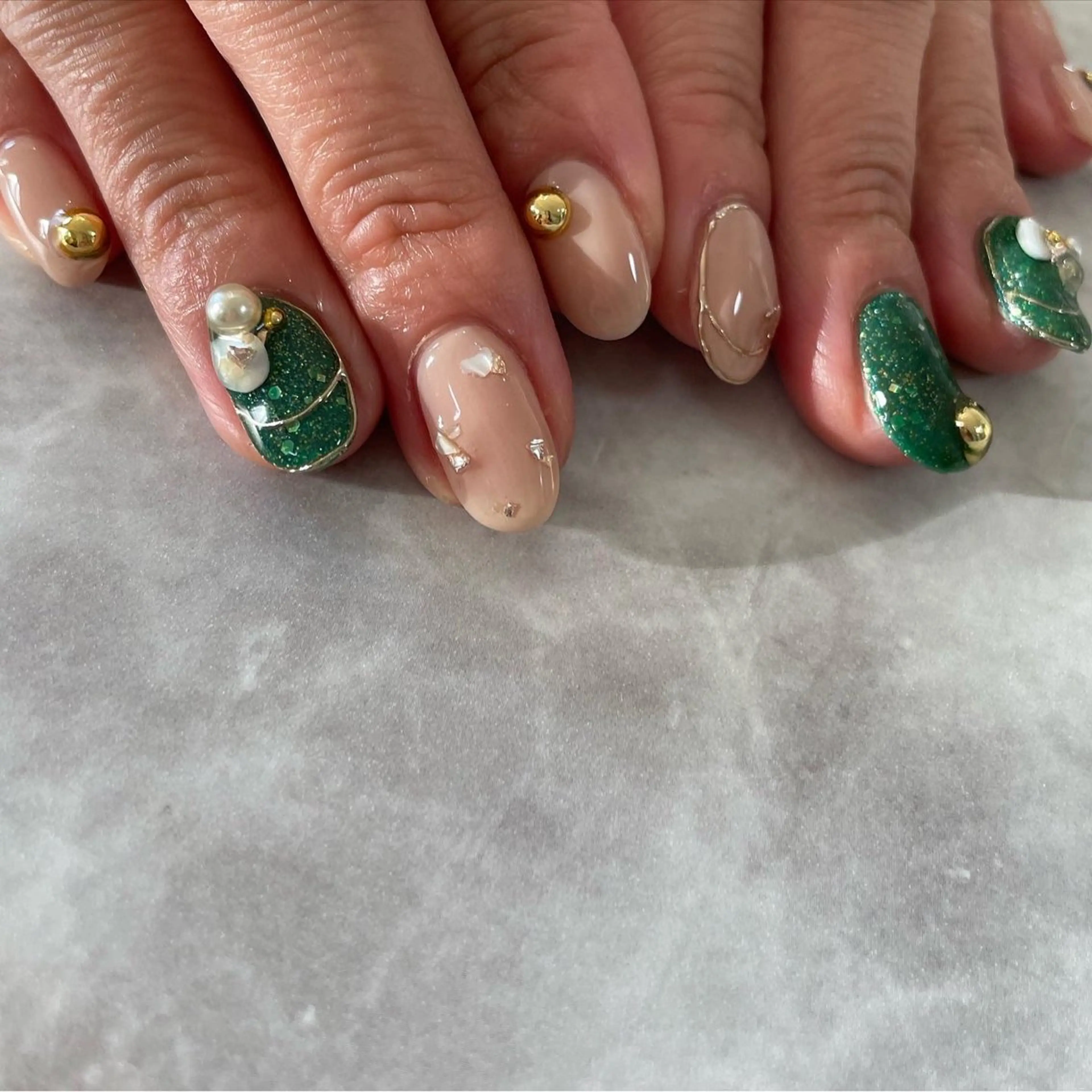 ネイル ハンドネイル 吉永 佑香のネイルデザイン