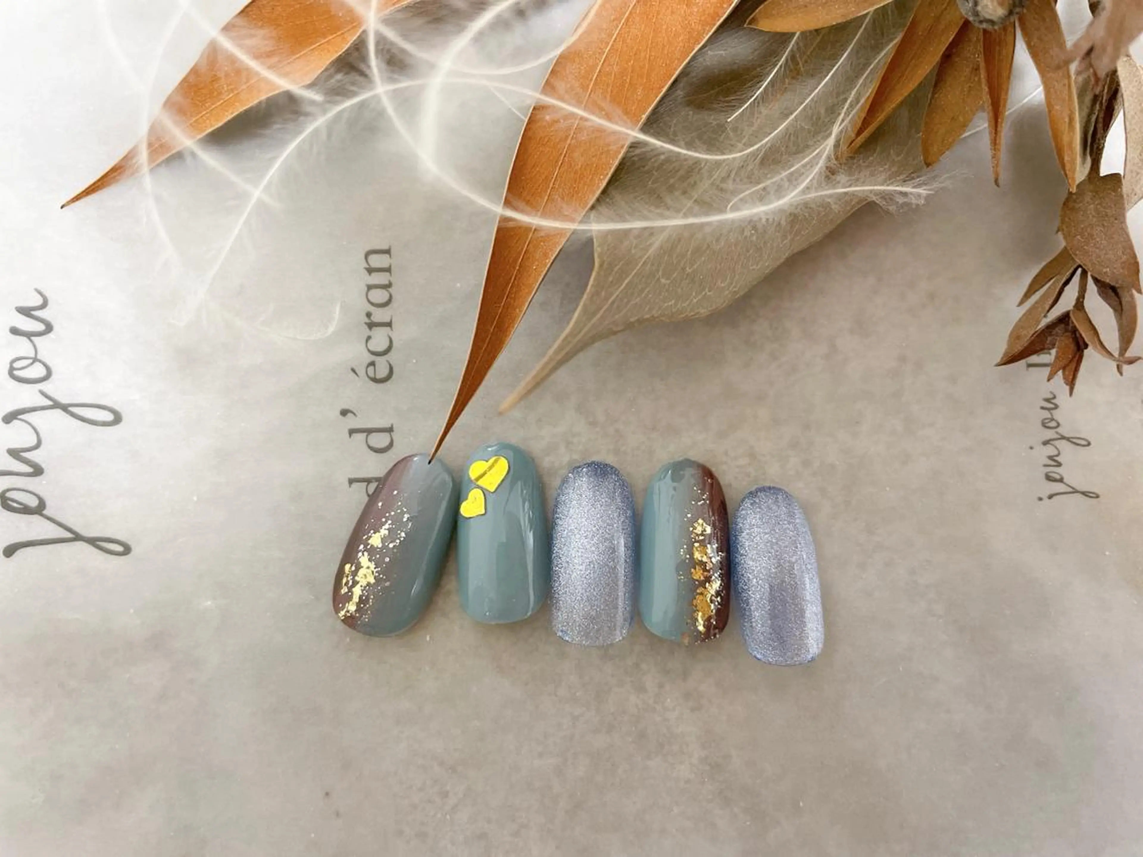 ネイル フットネイル ジェルネイル 韓国ネイル マグネットネイル ミラーネイル mogunail &blowのネイルデザイン