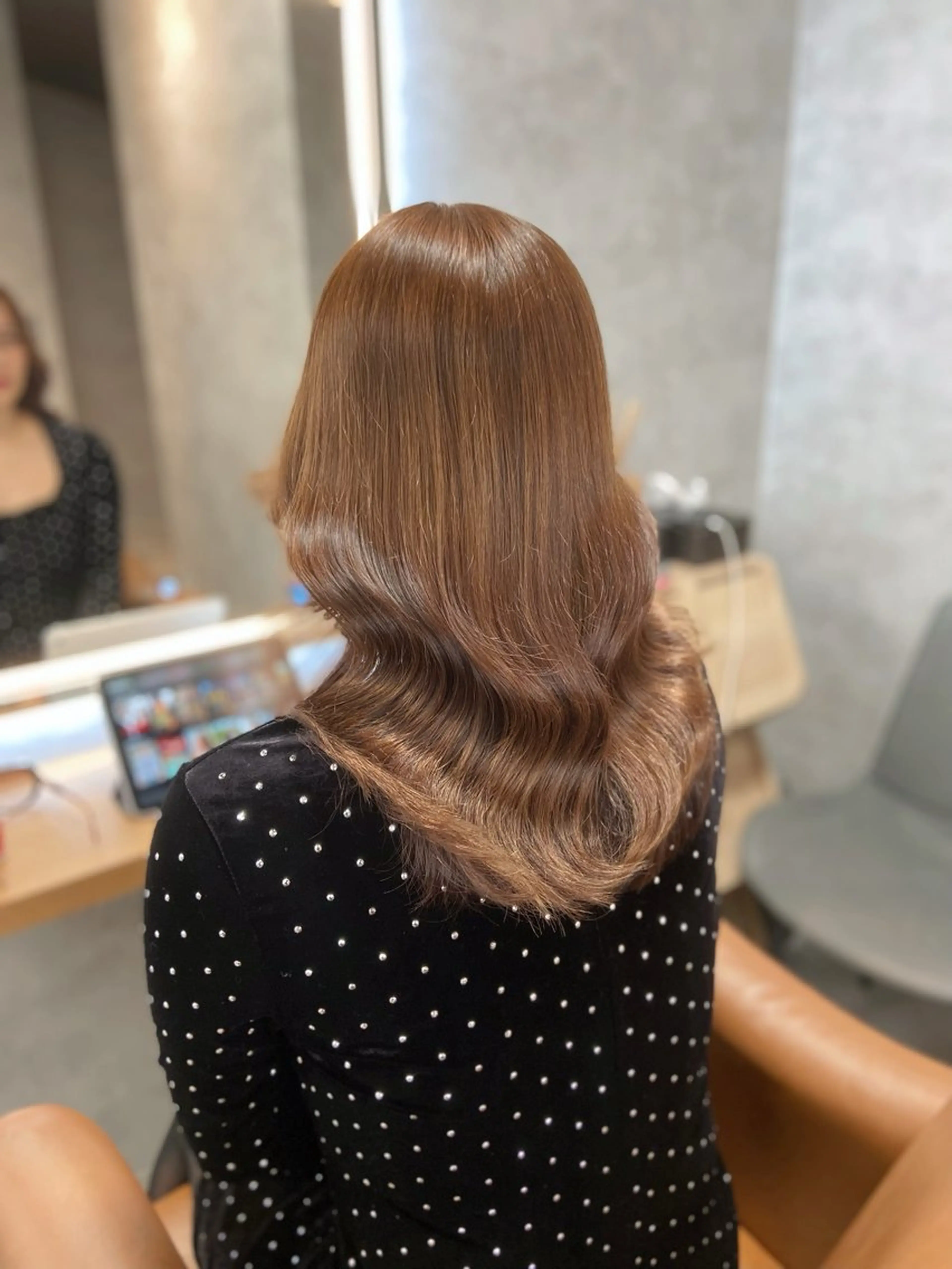 ロング カラー ヘアアレンジ カット ヘアカラー トリートメント ヘアセット レイヤー×透明感カラ ーHAYATOのヘアスタイル