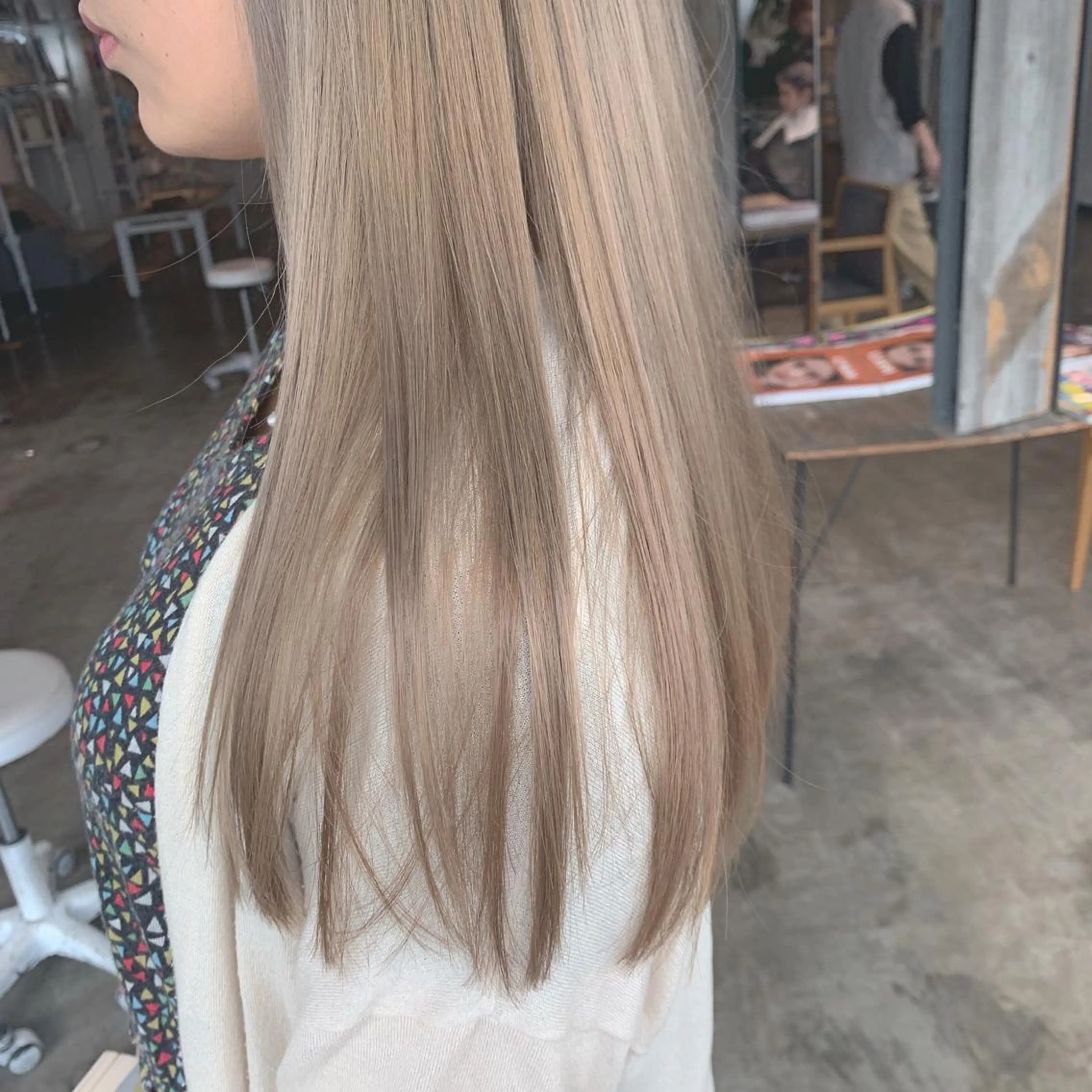 ロング ヘアカラー トリートメント etore 矢場町 南沙希のヘアスタイル