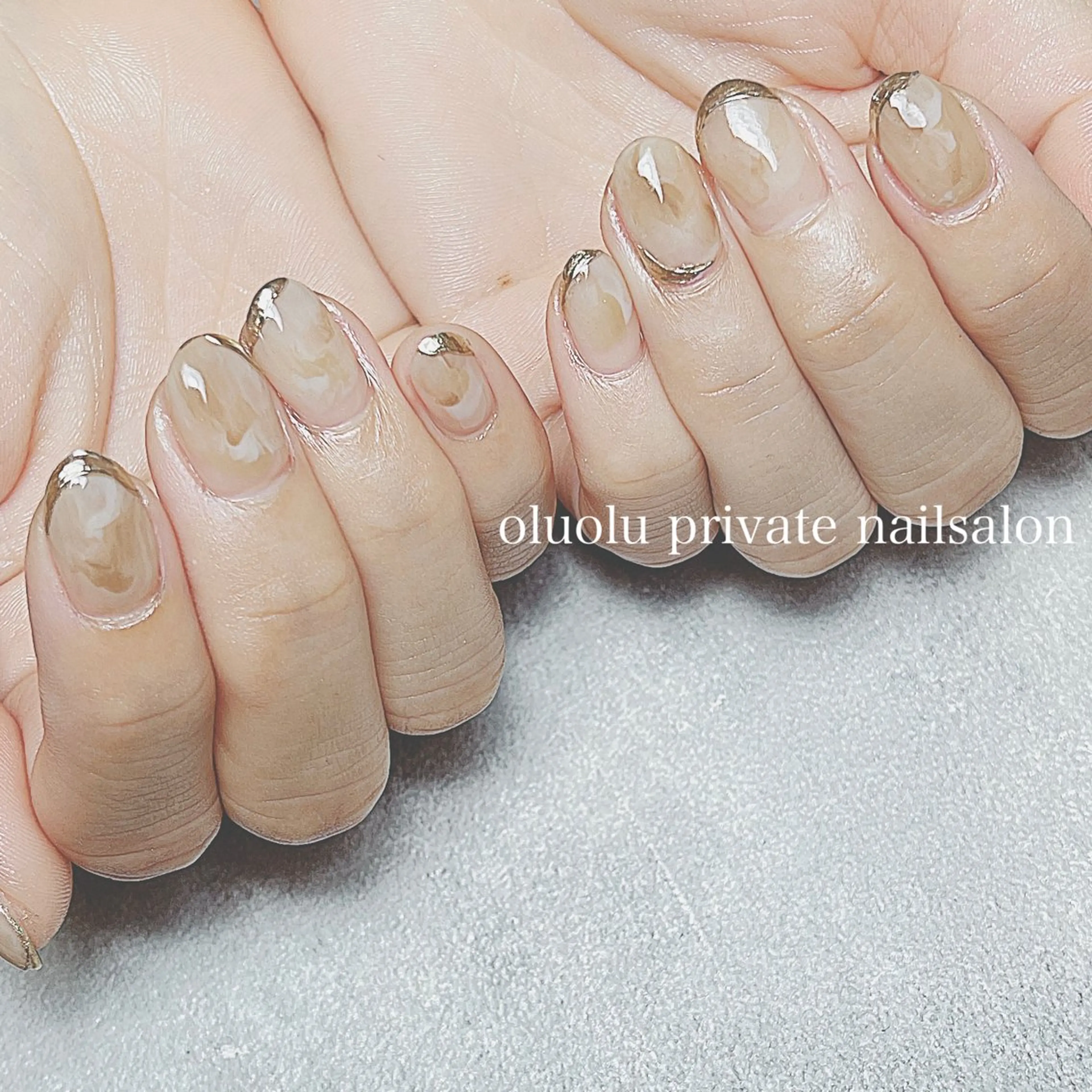 ネイル アートネイル ブラウン フットネイル ミラーネイル ニュアンスネイル ハンドネイル 大村 紬華のネイルデザイン