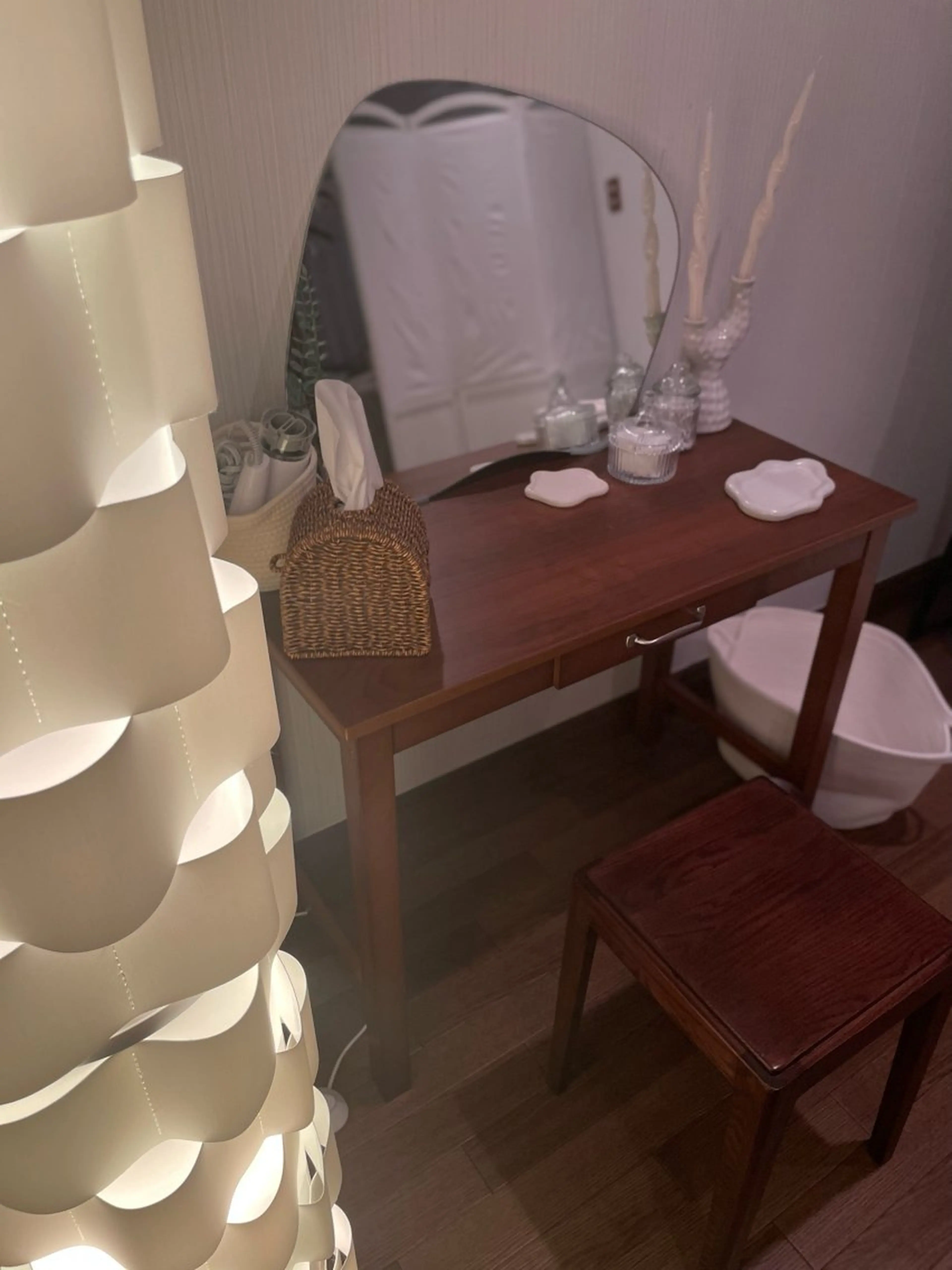 リラクゼーション 肩こり｜姿勢｜大阪のエステ・リラクイメージ