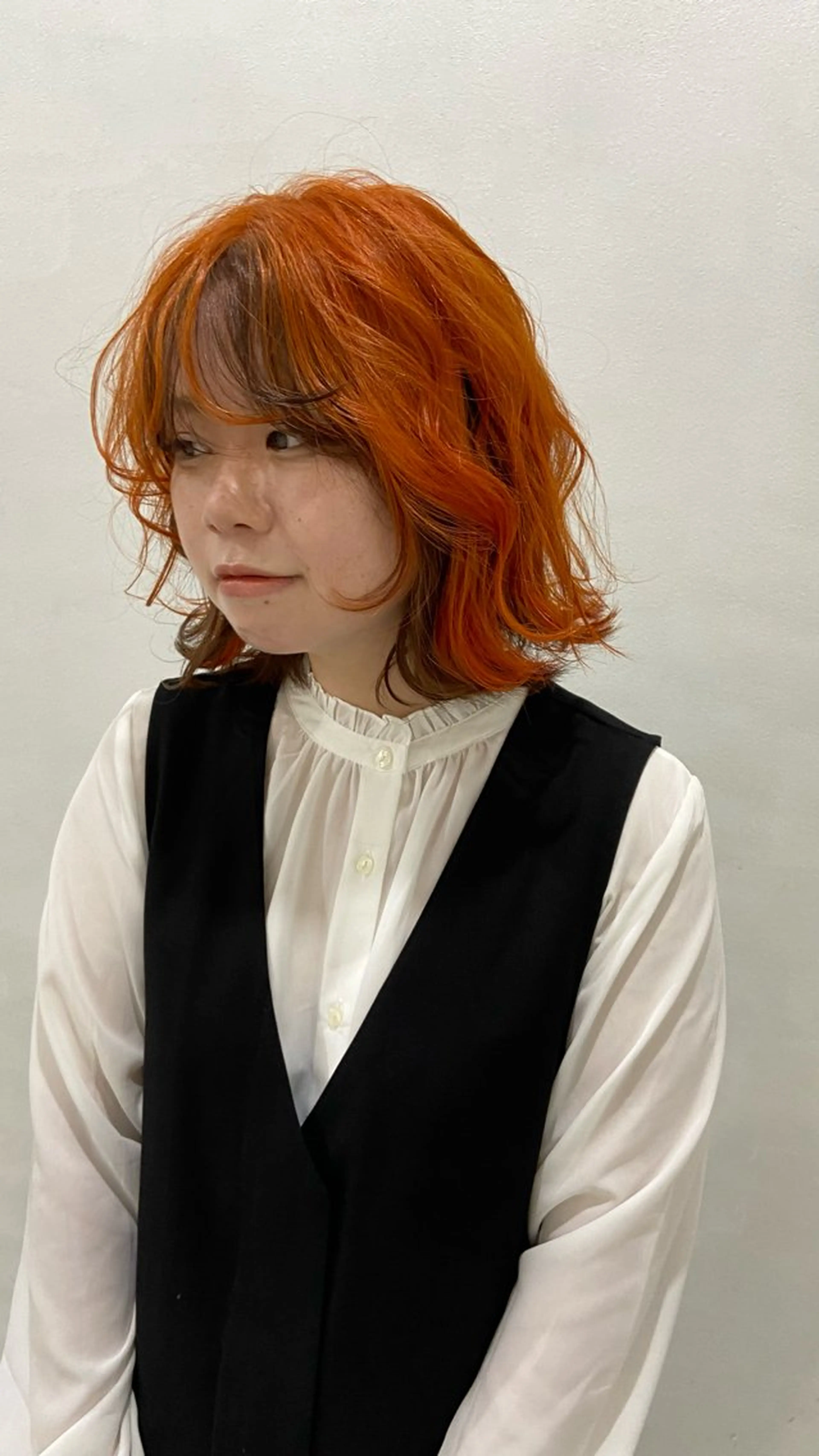 ショート カラー ベージュカラー ブリーチ 抜きっぱなしブロンド ブロンド ケアブリーチ 札幌ブリーチカラー/ ダブルカラー/ドイのヘアスタイル