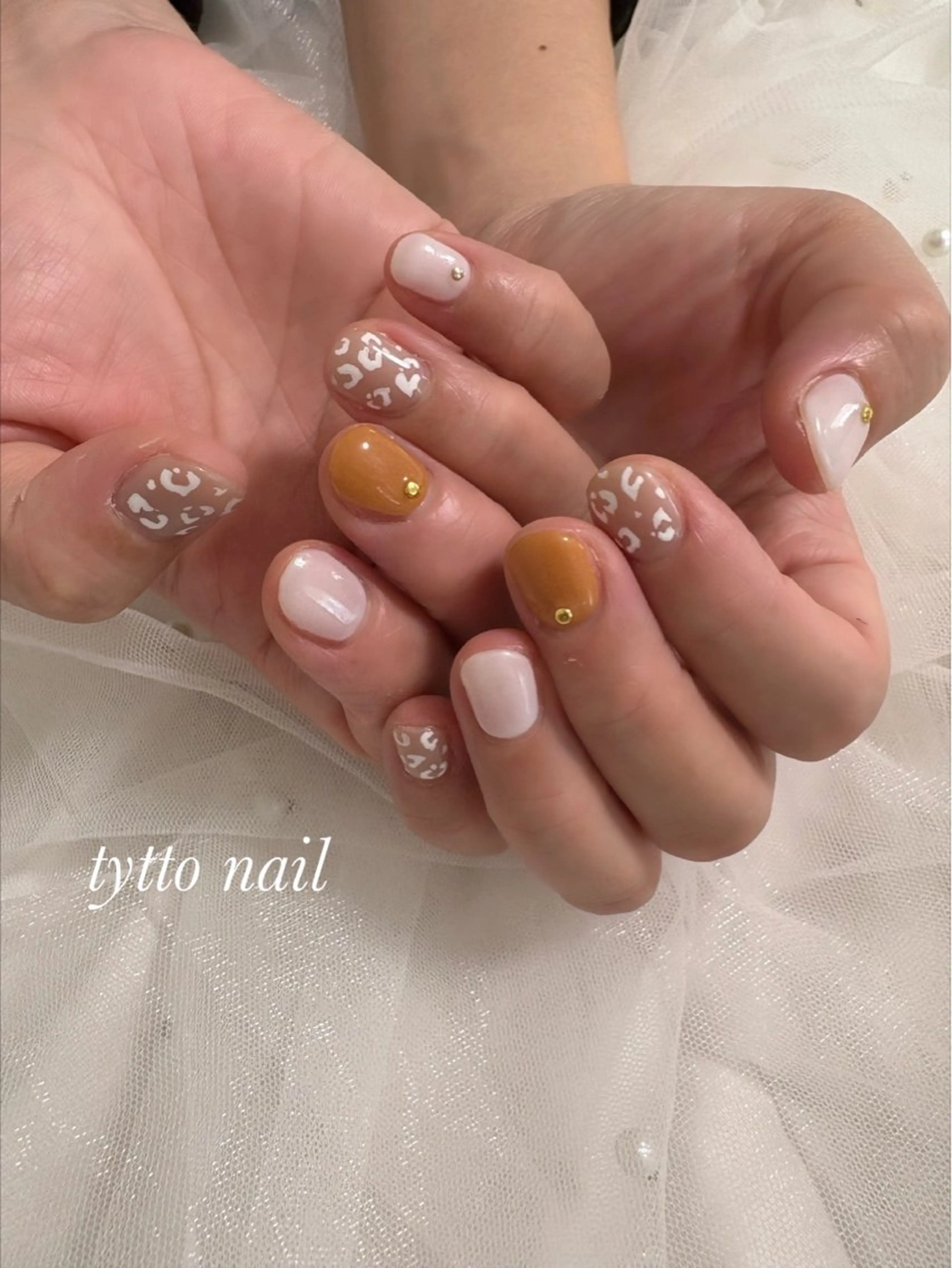 ネイル アニマル柄 ワンカラーネイル ショートネイル シンプルネイル ホワイト ハンドネイル tytto nail ❤︎‪‪eri‪‪のネイルデザイン