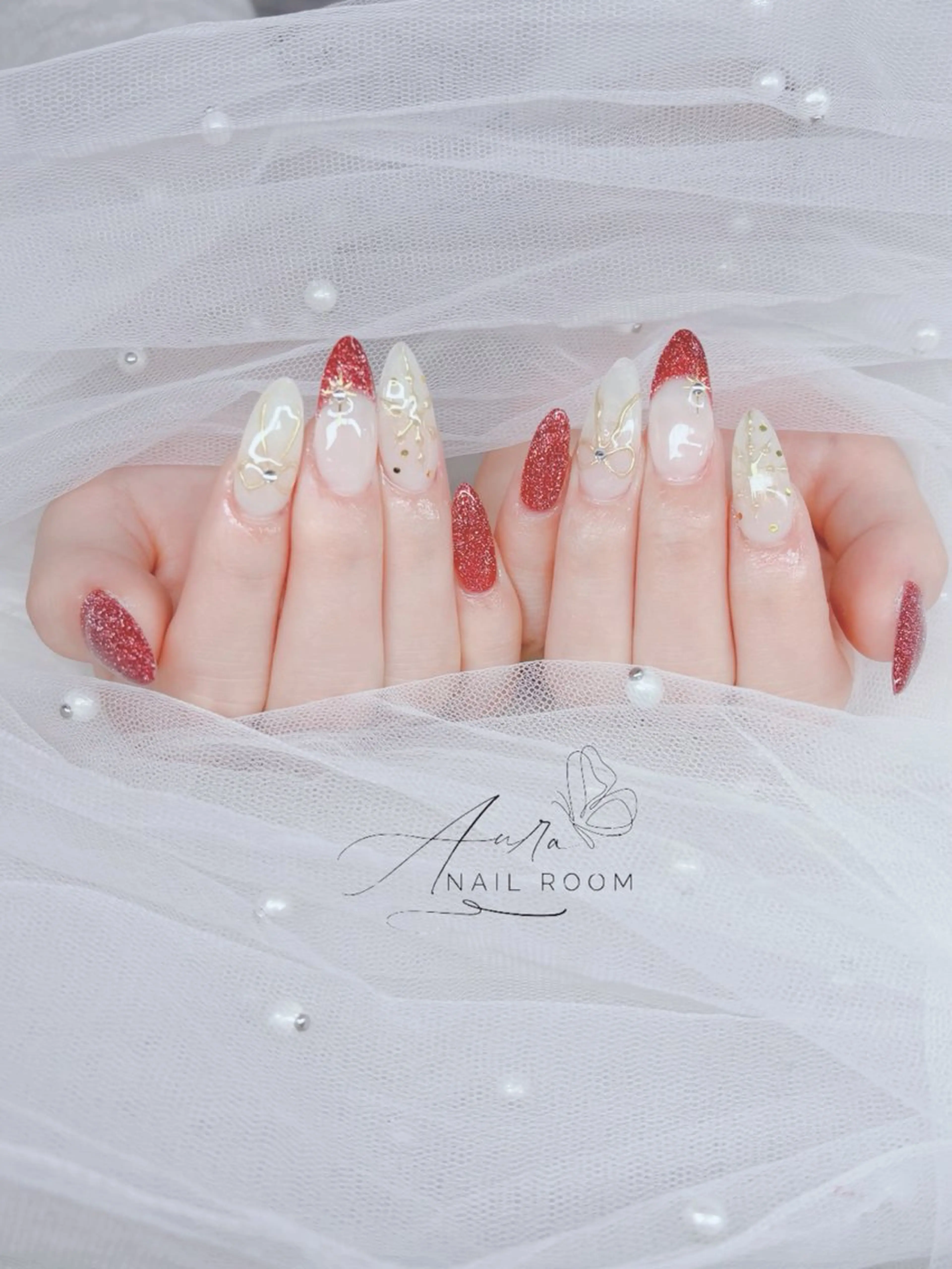 ネイル フレンチネイル Aura Nail Roomのネイルデザイン