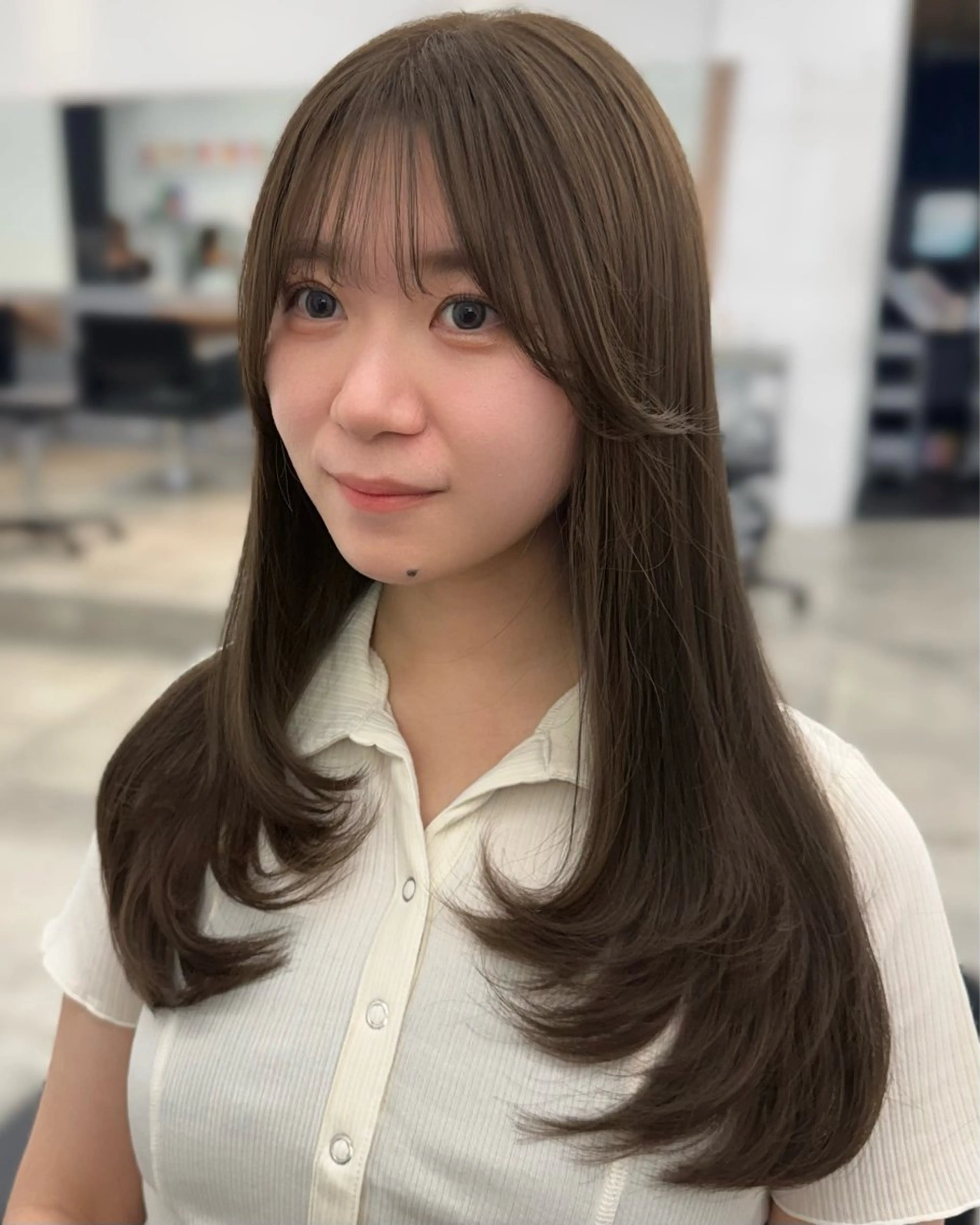 ロング カラー ベージュカラー オリーブベージュ レイヤーカット カット ヘアカラー トリートメント レイヤー🩰髪質改善 /透明感/kanaのヘアスタイル