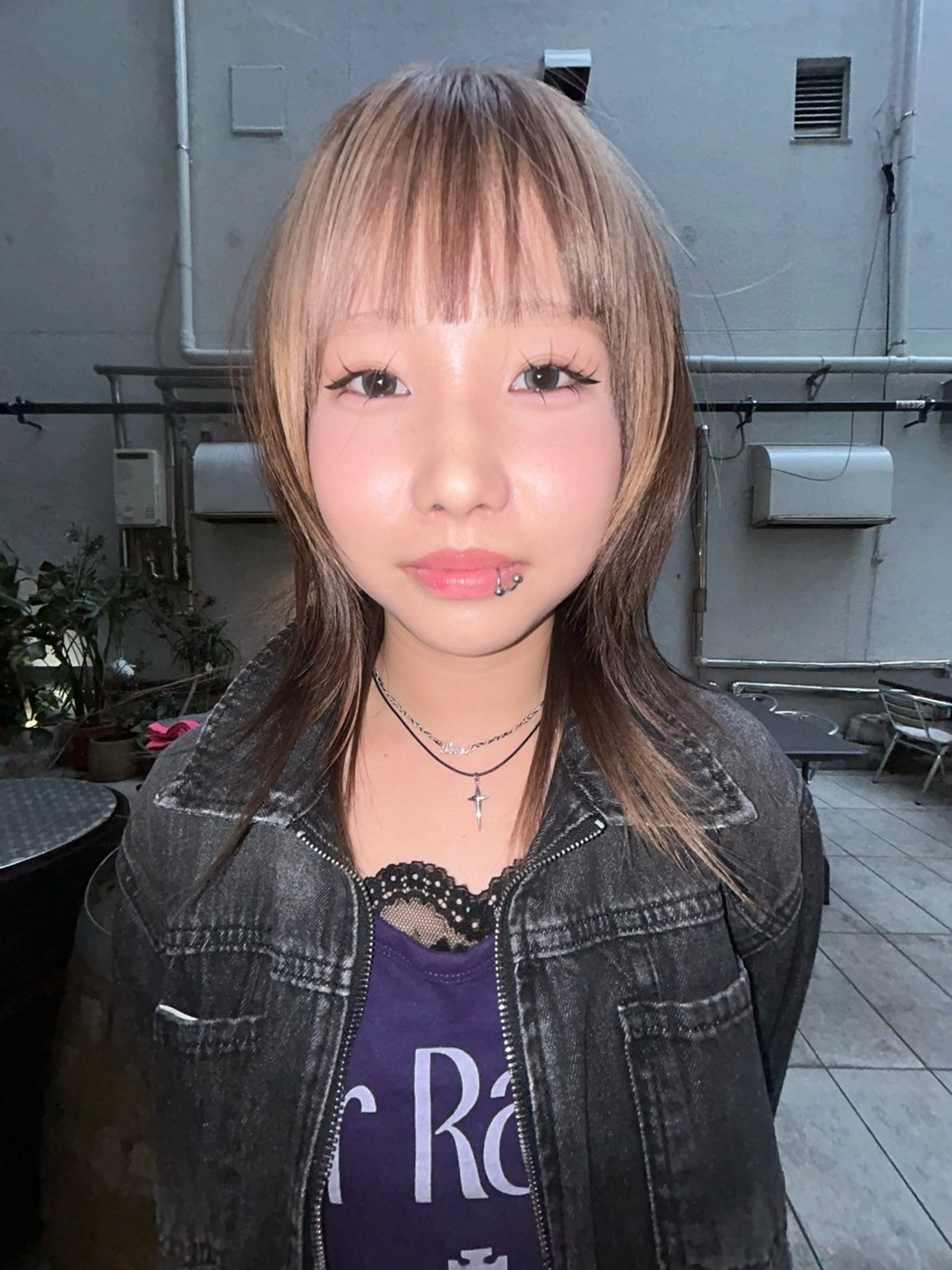 セミロング カラー ベージュカラー デザインカラー ミルクティーベージュ 🪽デザインカラー/ ブリーチ/陽向🪽のヘアスタイル