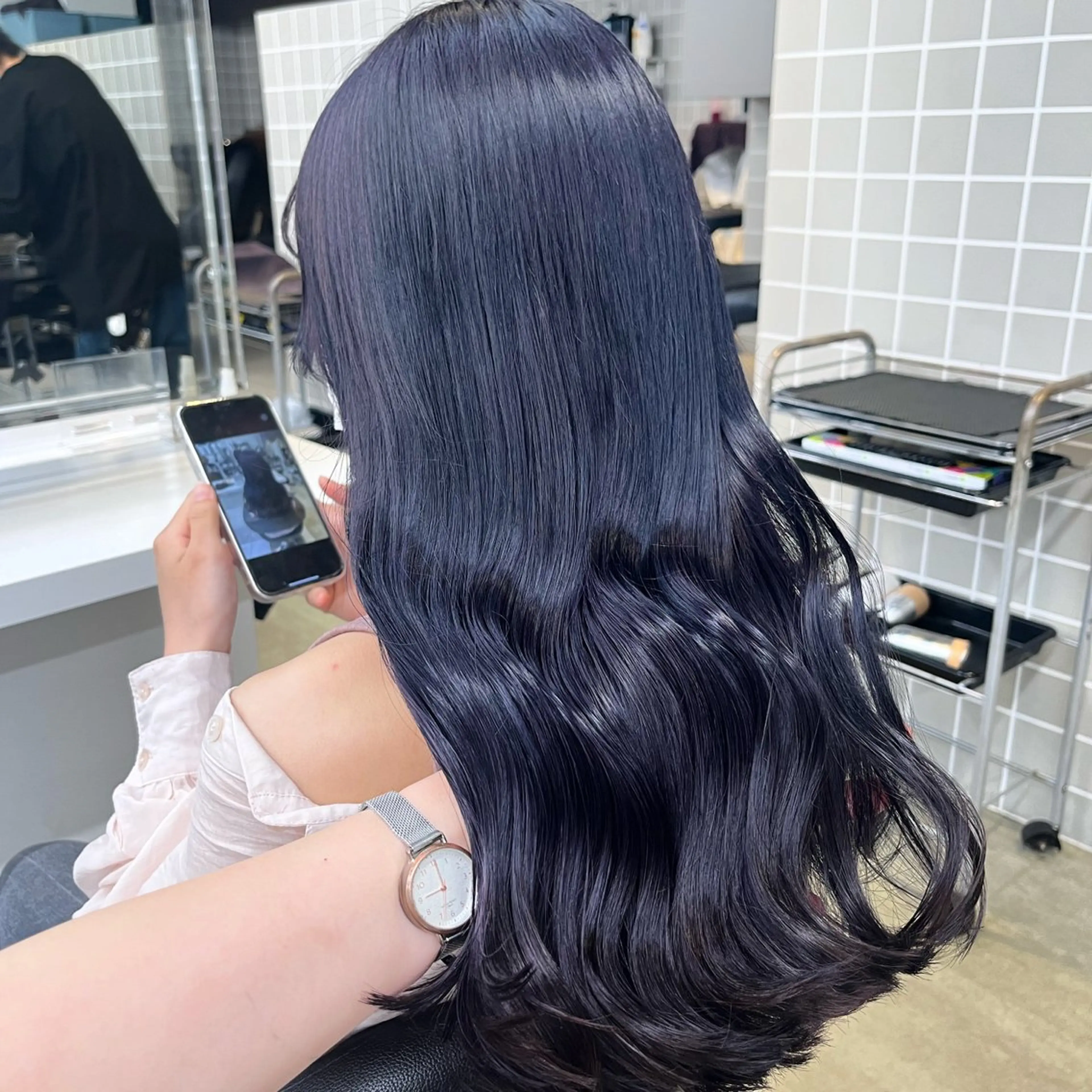 ロング ヘアカラー トリートメント ヘッドスパ ヘアセット 寒色＆ブリーチ特化 寒色MiOのヘアスタイル