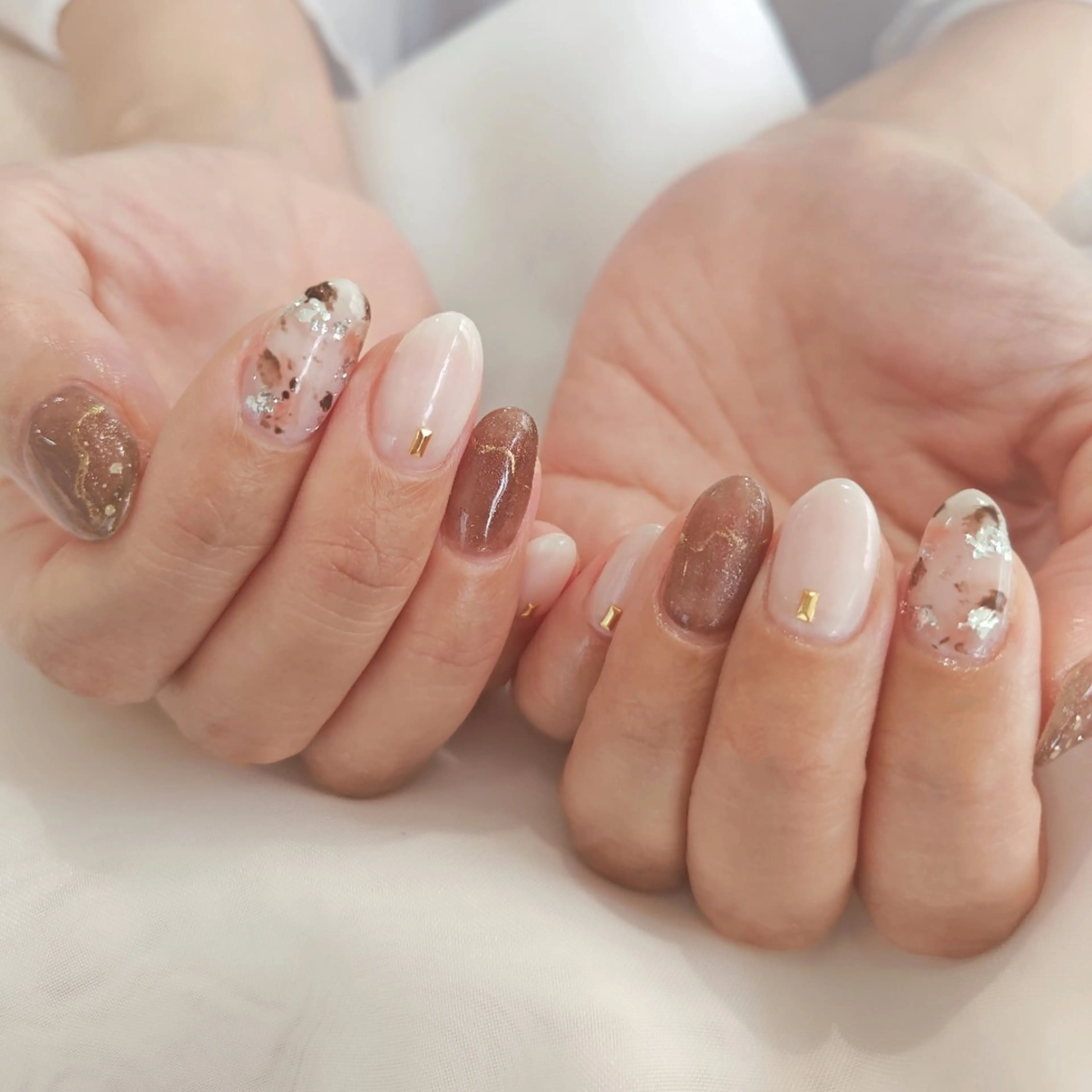 ネイル マグネットネイル ミラーネイル ニュアンスネイル ハンドネイル felicita fumi♡のネイルデザイン