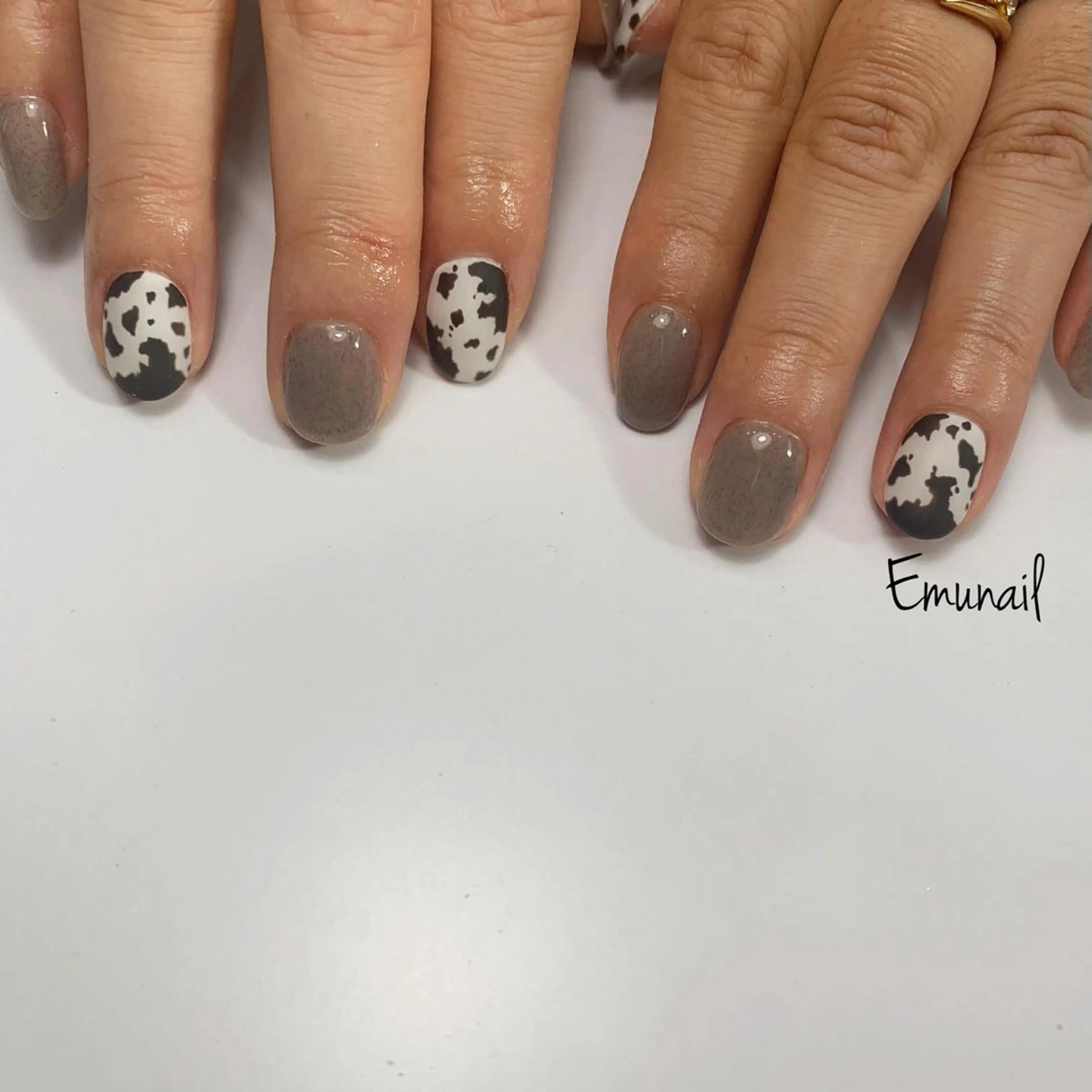 ネイル ハンドネイル Emu Nailのネイルデザイン