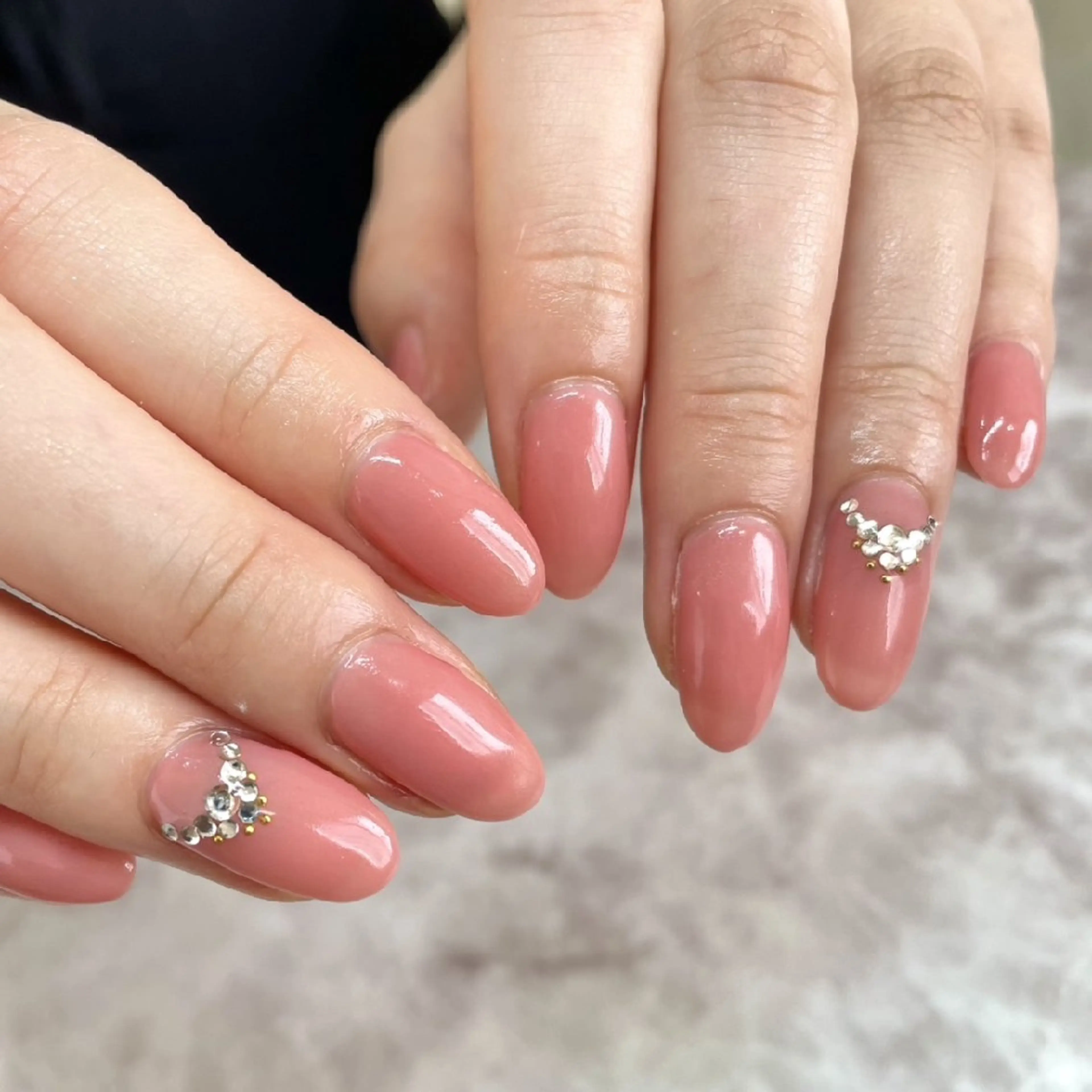 ネイル ストーンネイル ハンドネイル Beautiful Meかえでのネイルデザイン