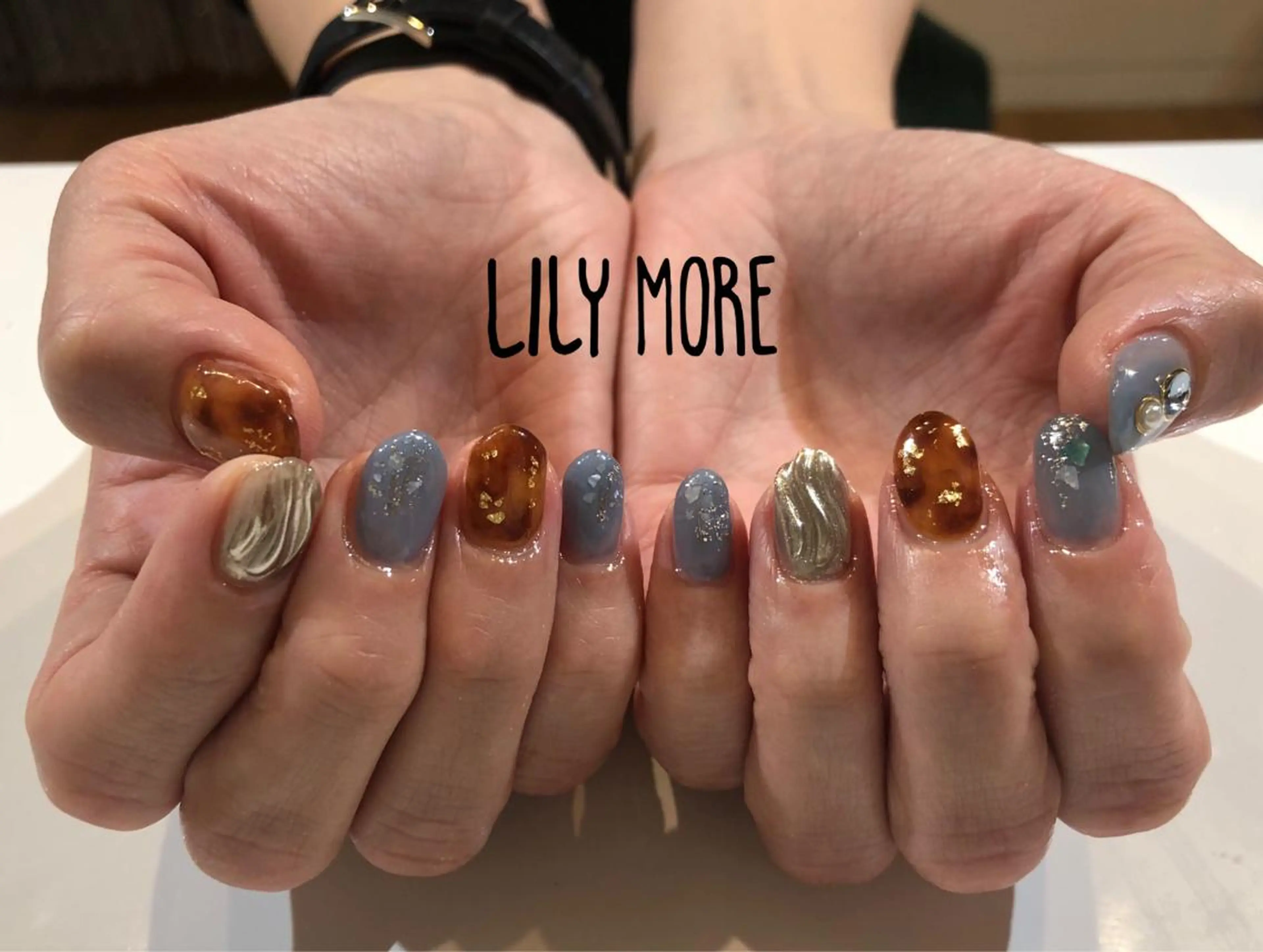 ネイル ニュアンスネイル Lily closetのネイルデザイン